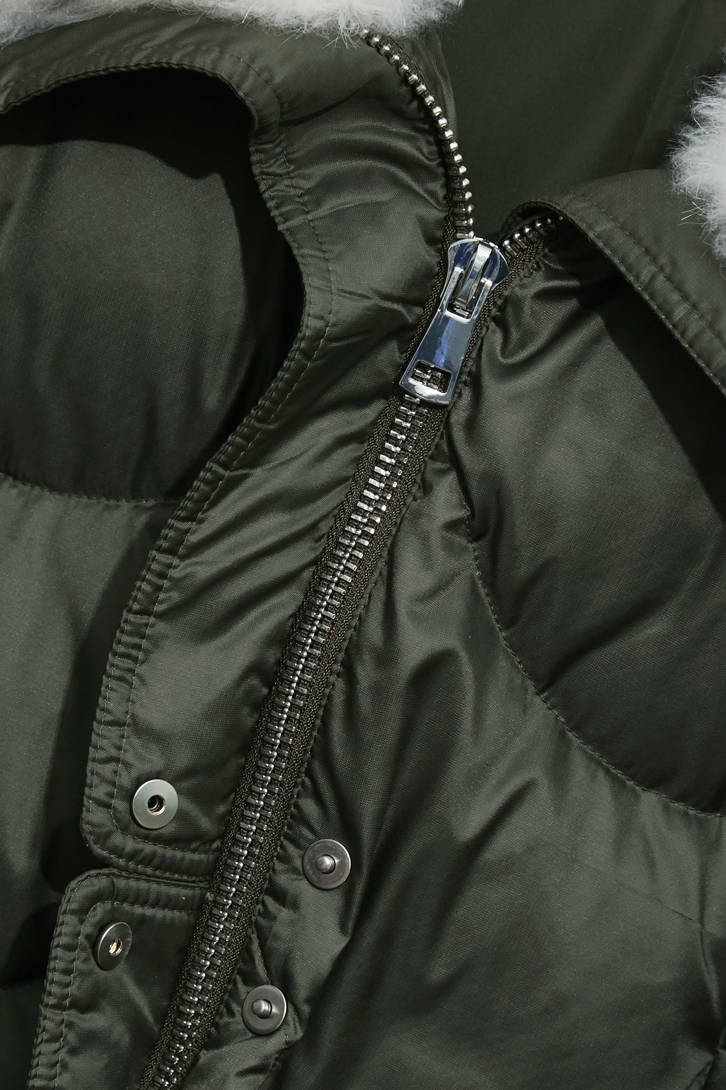 神秘綠領片拼接鵝絨外套神秘綠領片拼接鵝絨外套,一般外套,外套,秋冬穿搭