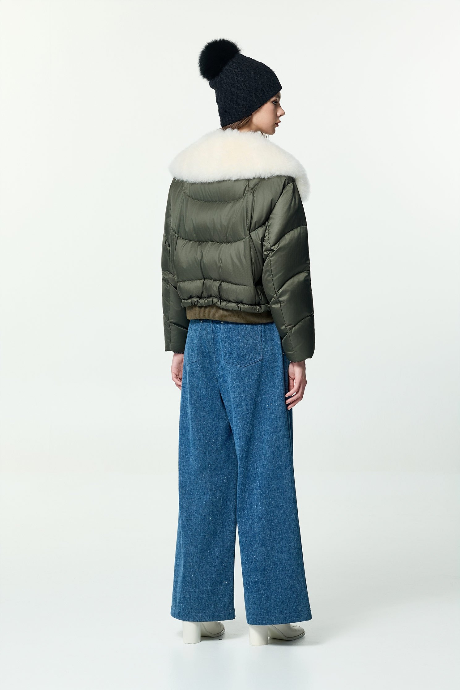 神秘綠領片拼接鵝絨外套神秘綠領片拼接鵝絨外套,一般外套,外套,秋冬穿搭