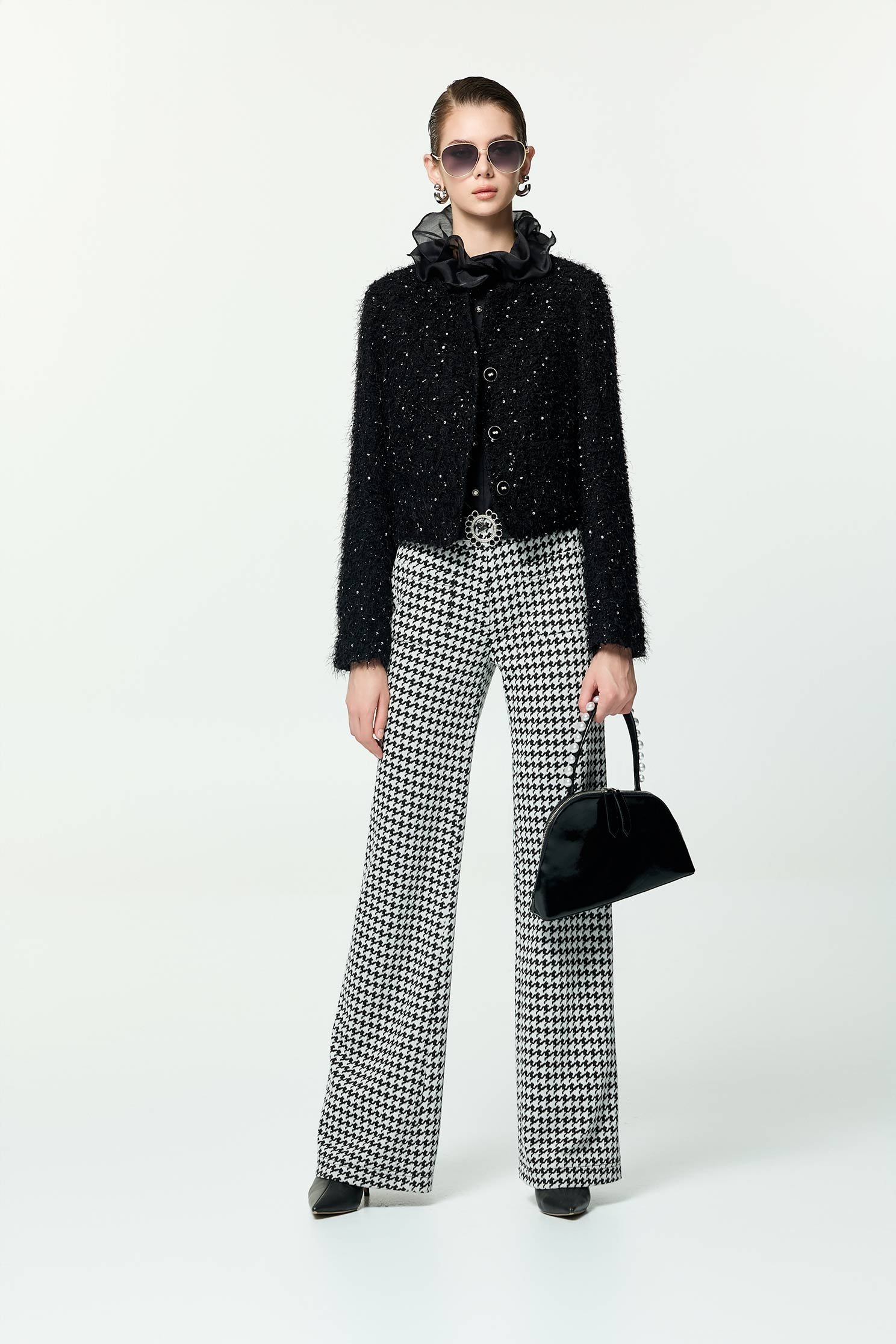 花呢崁亮片羽毛紗小香短外套花呢崁亮片羽毛紗小香短外套,一般外套,上班OL穿搭,外套,時髦成套搭配,派對特輯,秋冬穿搭