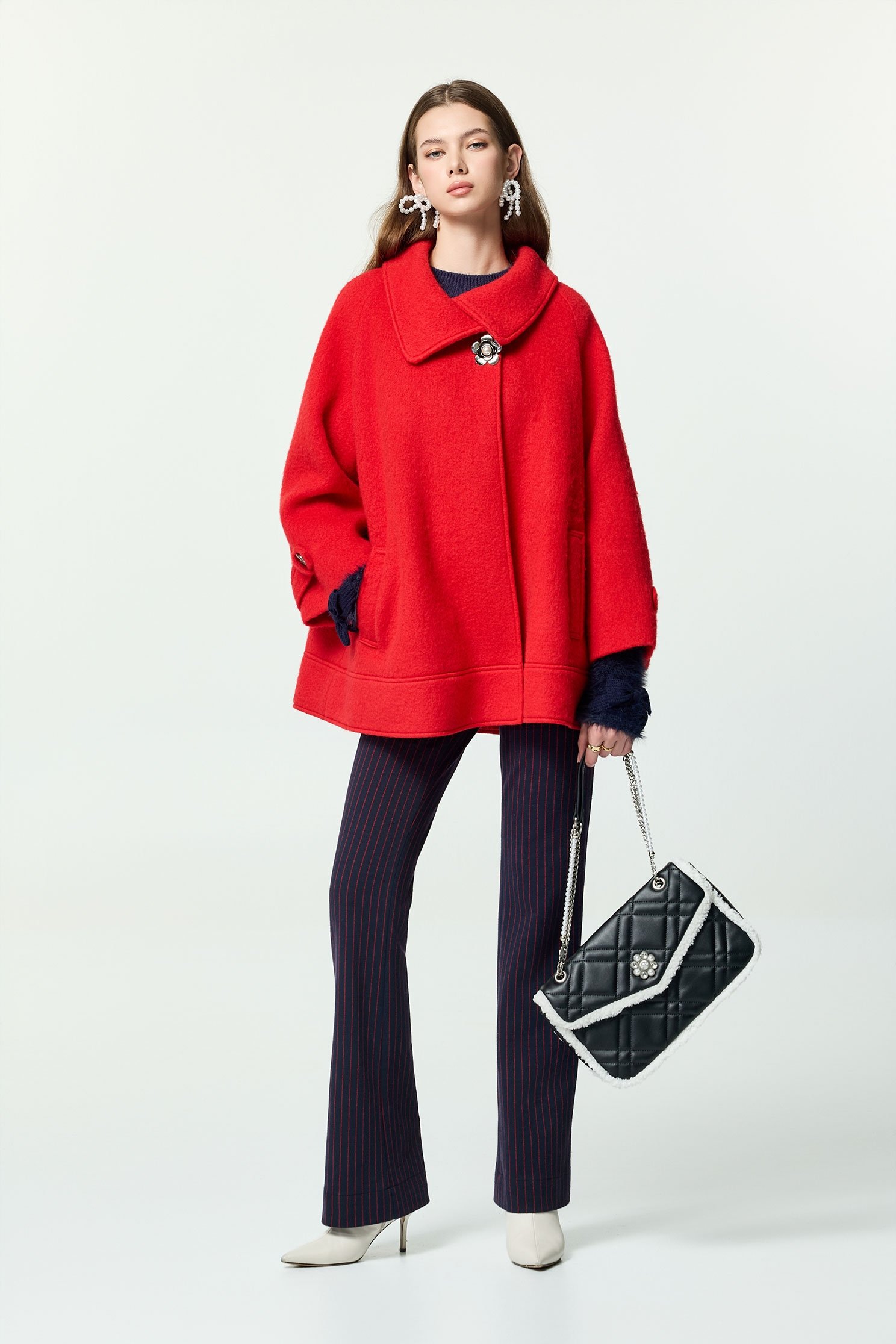 火焰色斗篷式羊毛大衣火焰色斗篷式羊毛大衣,一般外套,外套,秋冬穿搭