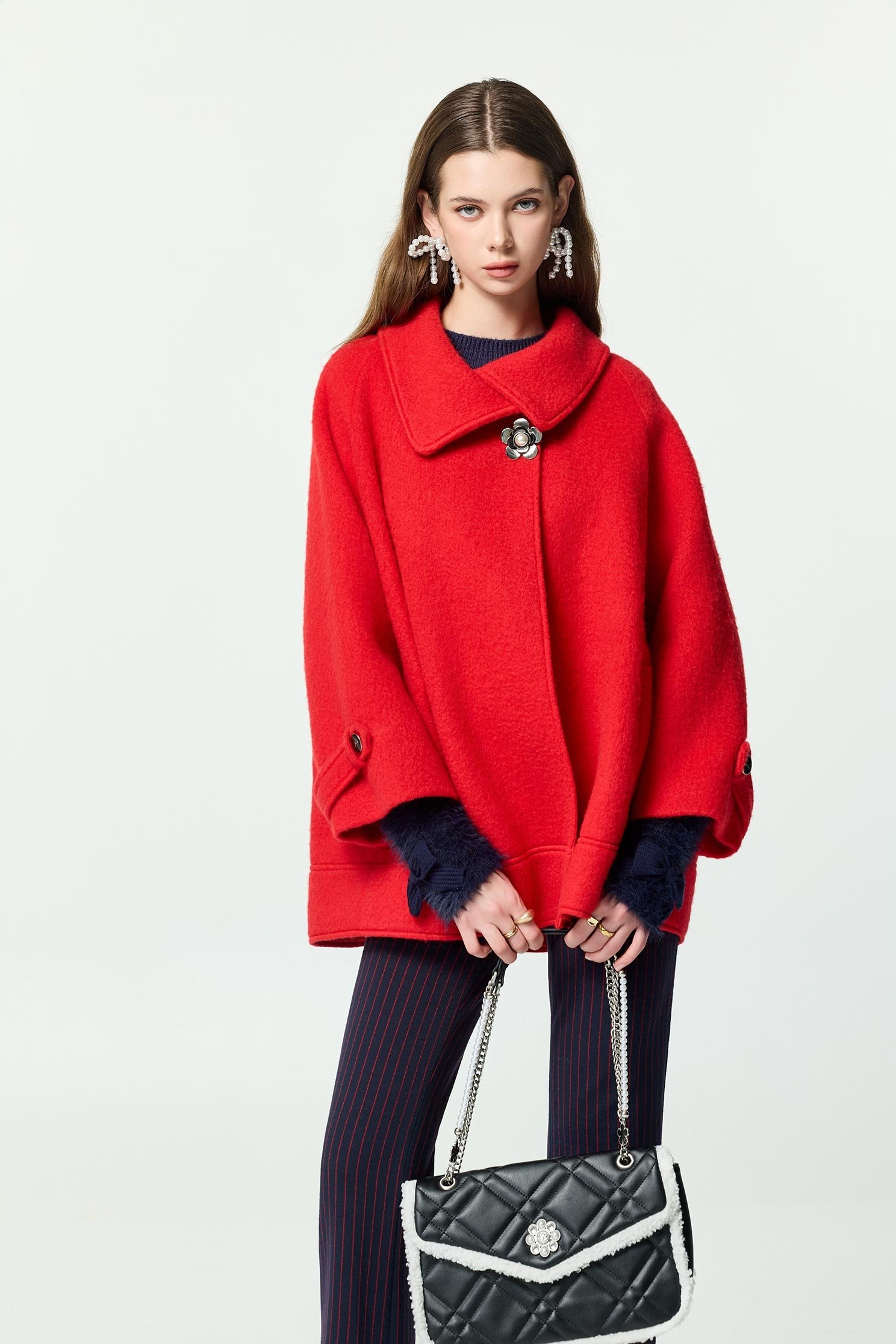 火焰色斗篷式羊毛大衣火焰色斗篷式羊毛大衣,一般外套,外套,秋冬穿搭