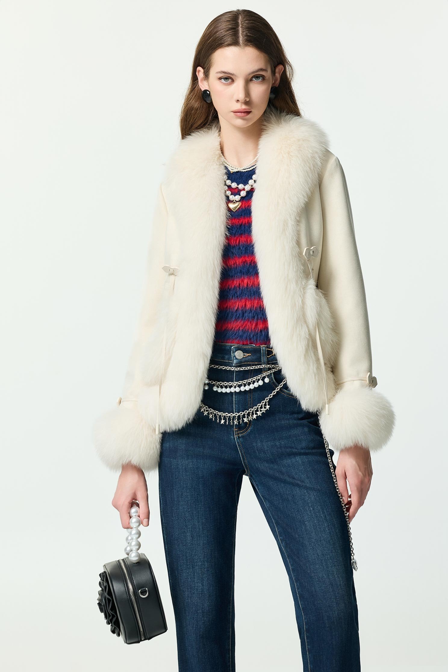 雙口袋V領羽絨外套雙口袋V領羽絨外套,一般外套,外套,白色外套,秋冬穿搭