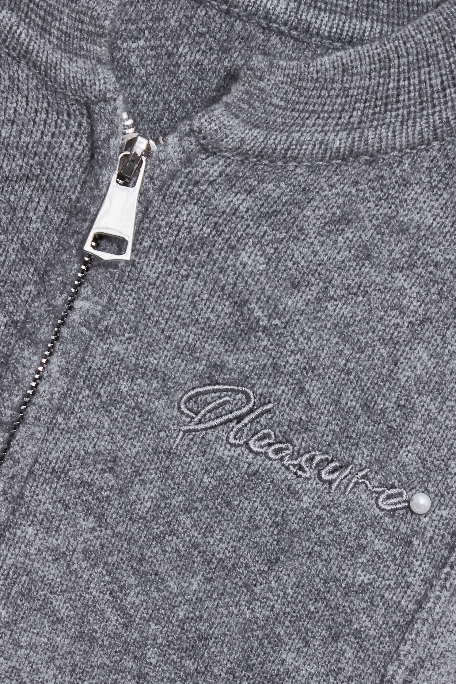 薄暮灰鑲珍珠針織外套薄暮灰鑲珍珠針織外套,一般外套,外套,珍珠,秋冬穿搭,針織,針織外套