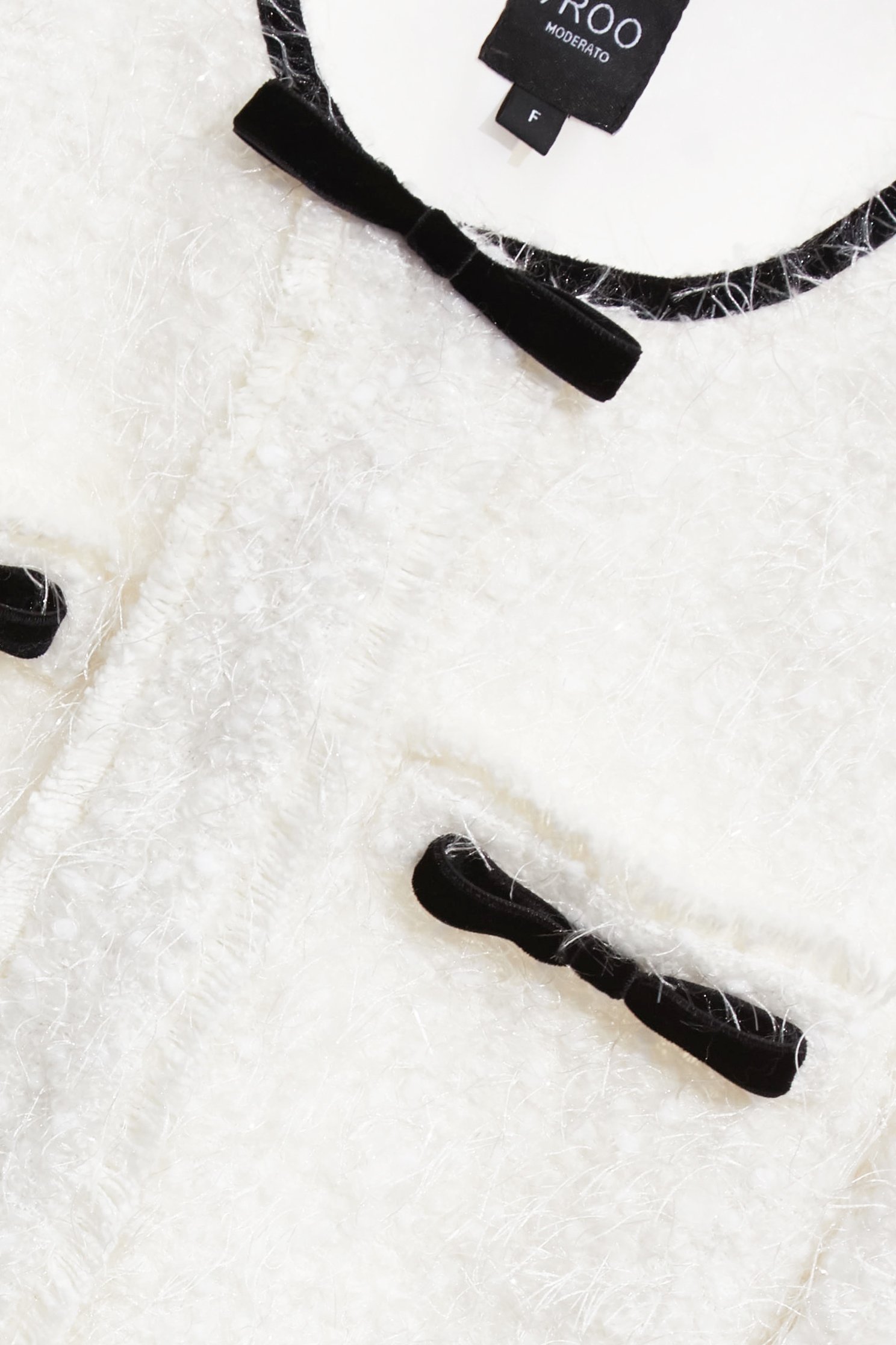 彈性花呢羽毛紗黑蝴蝶結縫飾外套彈性花呢羽毛紗黑蝴蝶結縫飾外套,一般外套,外套,春夏穿搭,白色外套,蝴蝶結