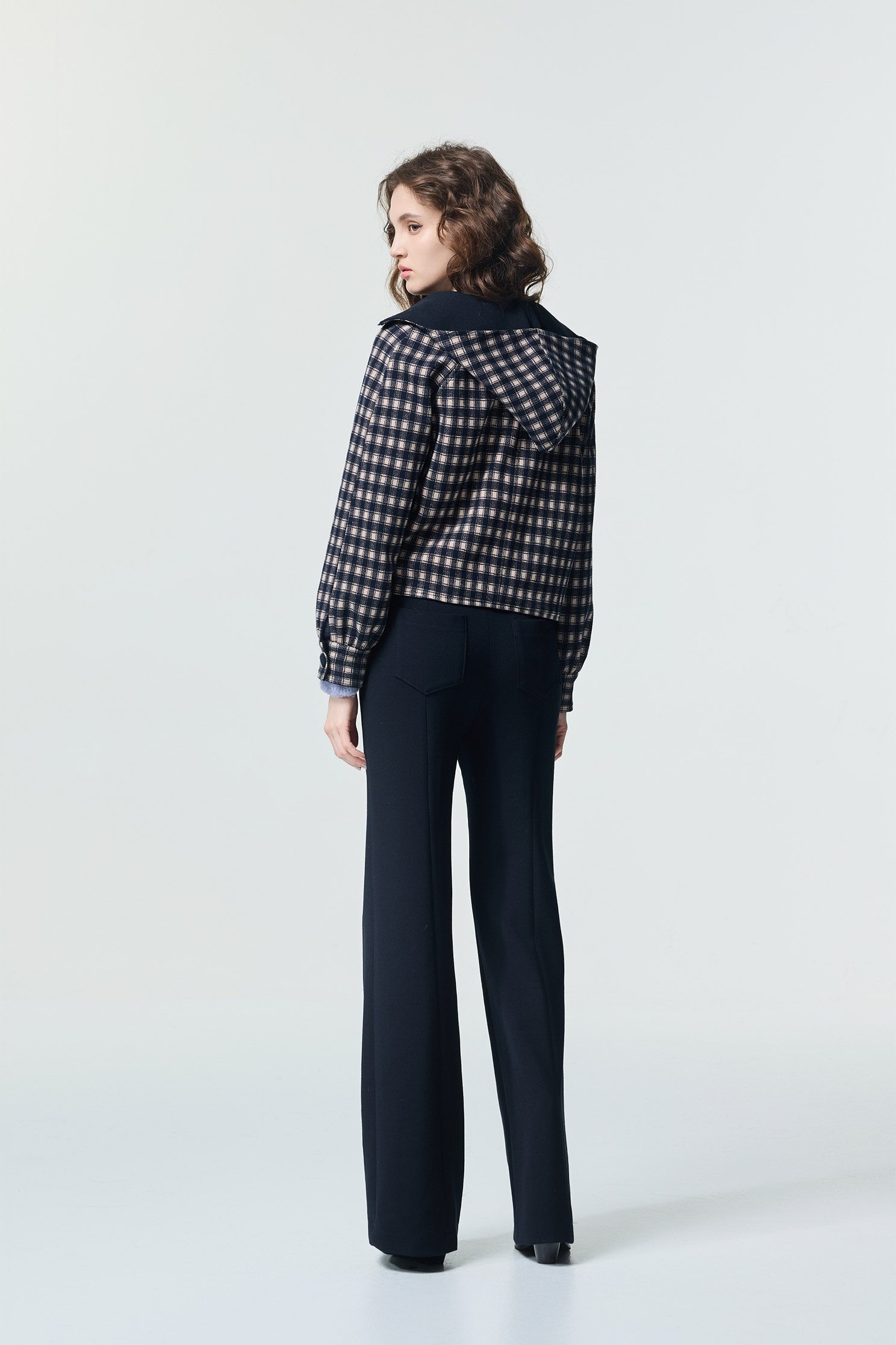 閃光格紋正反穿外套閃光格紋正反穿外套,一般外套,上班OL穿搭,外套,春夏穿搭,時髦成套搭配,格紋,約會特輯,蝴蝶結