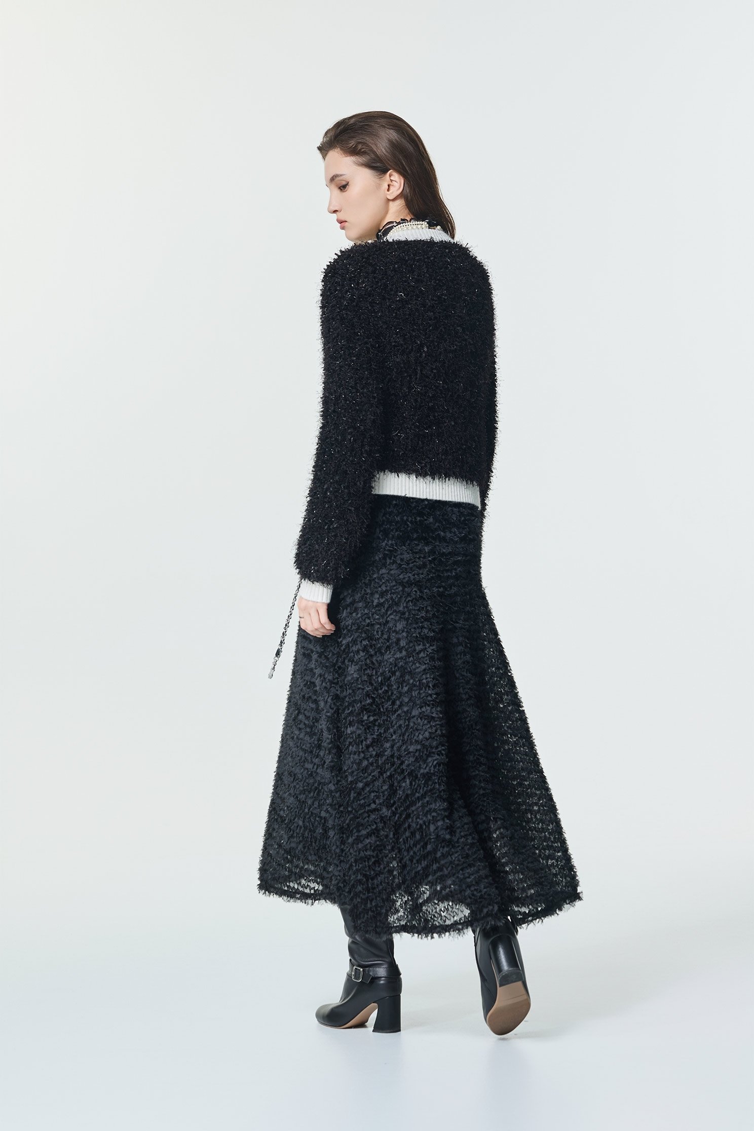 帶子紗崁銀蔥拉鍊式針織外罩帶子紗崁銀蔥拉鍊式針織外罩,一般外套,外套,春夏穿搭,針織,針織外套,黑色外套