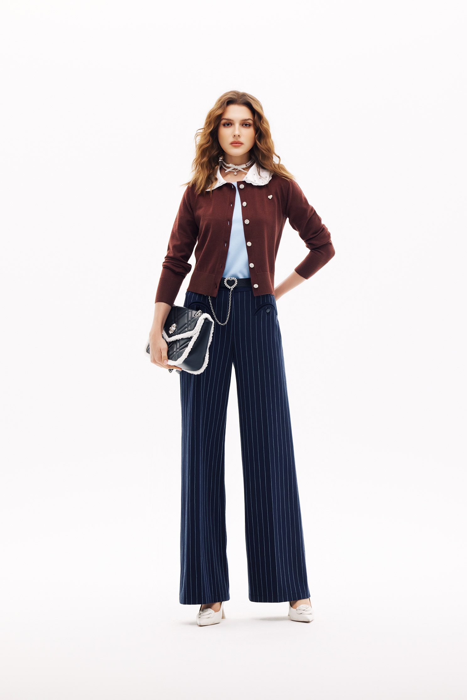 櫻桃巧克力色針織外套櫻桃巧克力色針織外套,上班OL穿搭,外套,春夏穿搭,約會特輯,花花世界,蕾絲,針織,針織外套