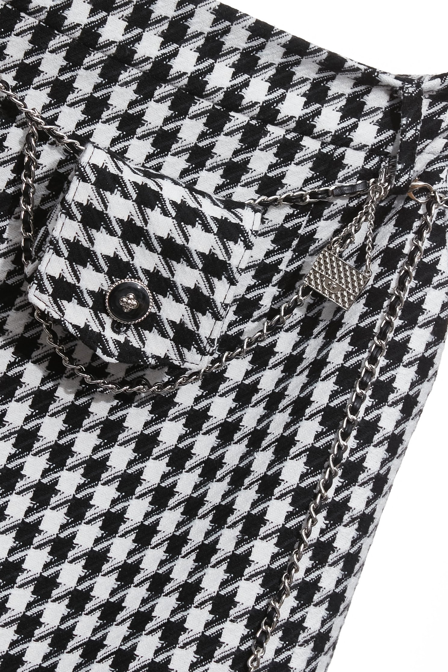 黑白千鳥格腰鍊小包短裙黑白千鳥格腰鍊小包短裙,A字裙,上班OL穿搭,時髦成套搭配,皮革,短裙,秋冬穿搭