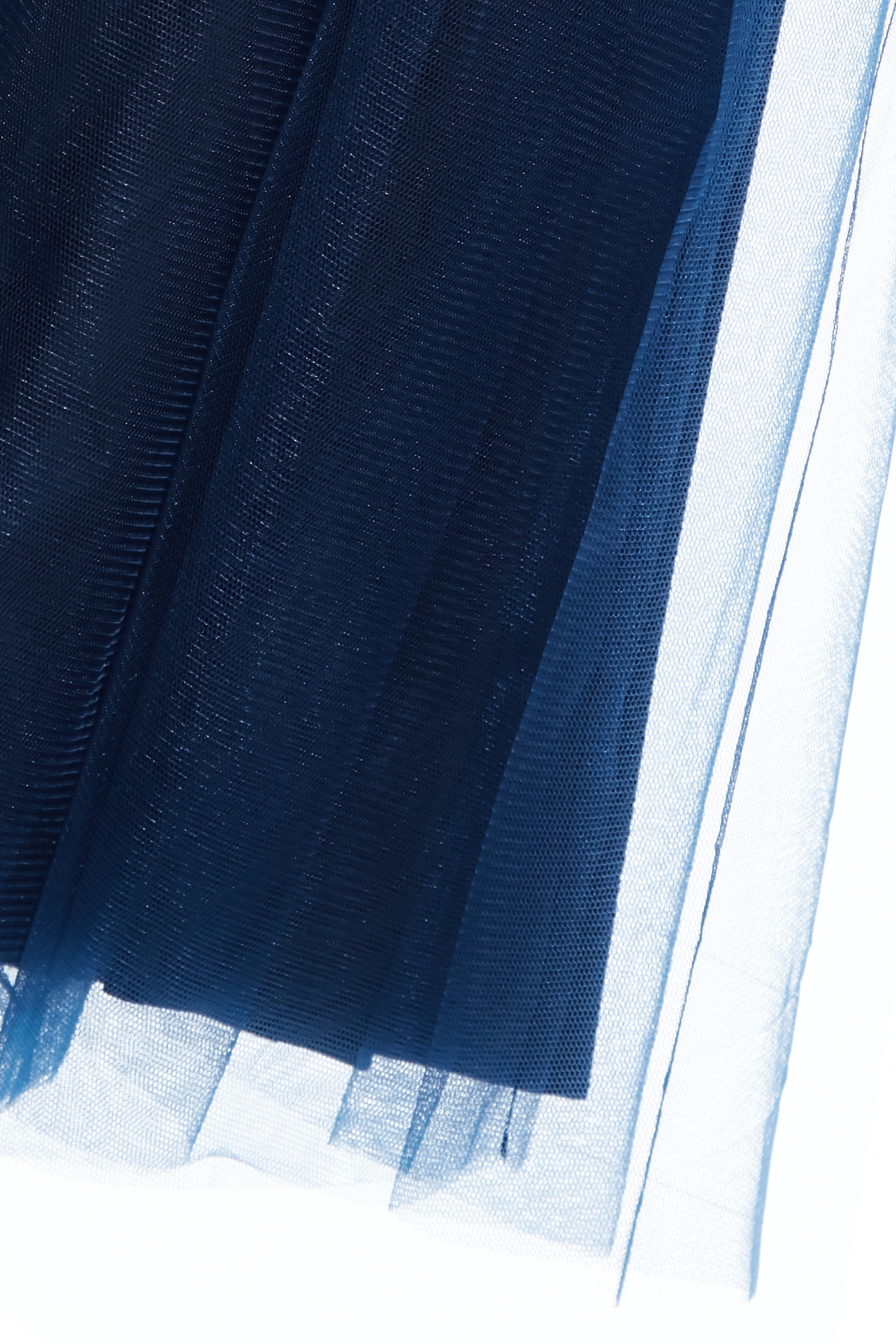 濃厚靛藍拼網紗牛仔裙濃厚靛藍拼網紗牛仔裙,丹寧,人氣商品,牛仔,牛仔裙,秋冬穿搭,約會特輯,紗裙,網紗,長裙