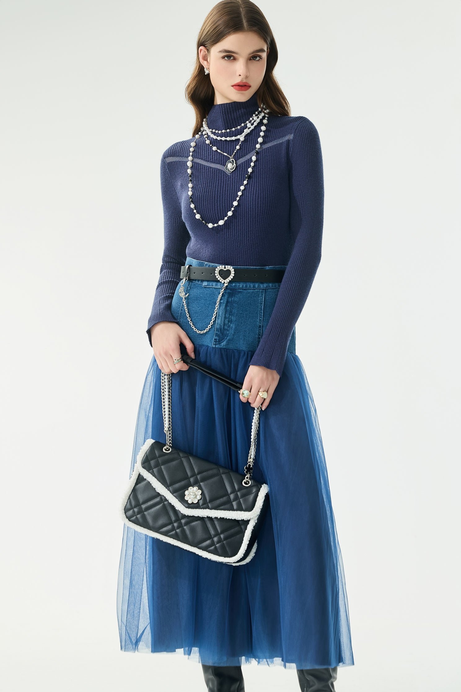 濃厚靛藍拼網紗牛仔裙濃厚靛藍拼網紗牛仔裙,牛仔,牛仔裙,秋冬穿搭,網紗