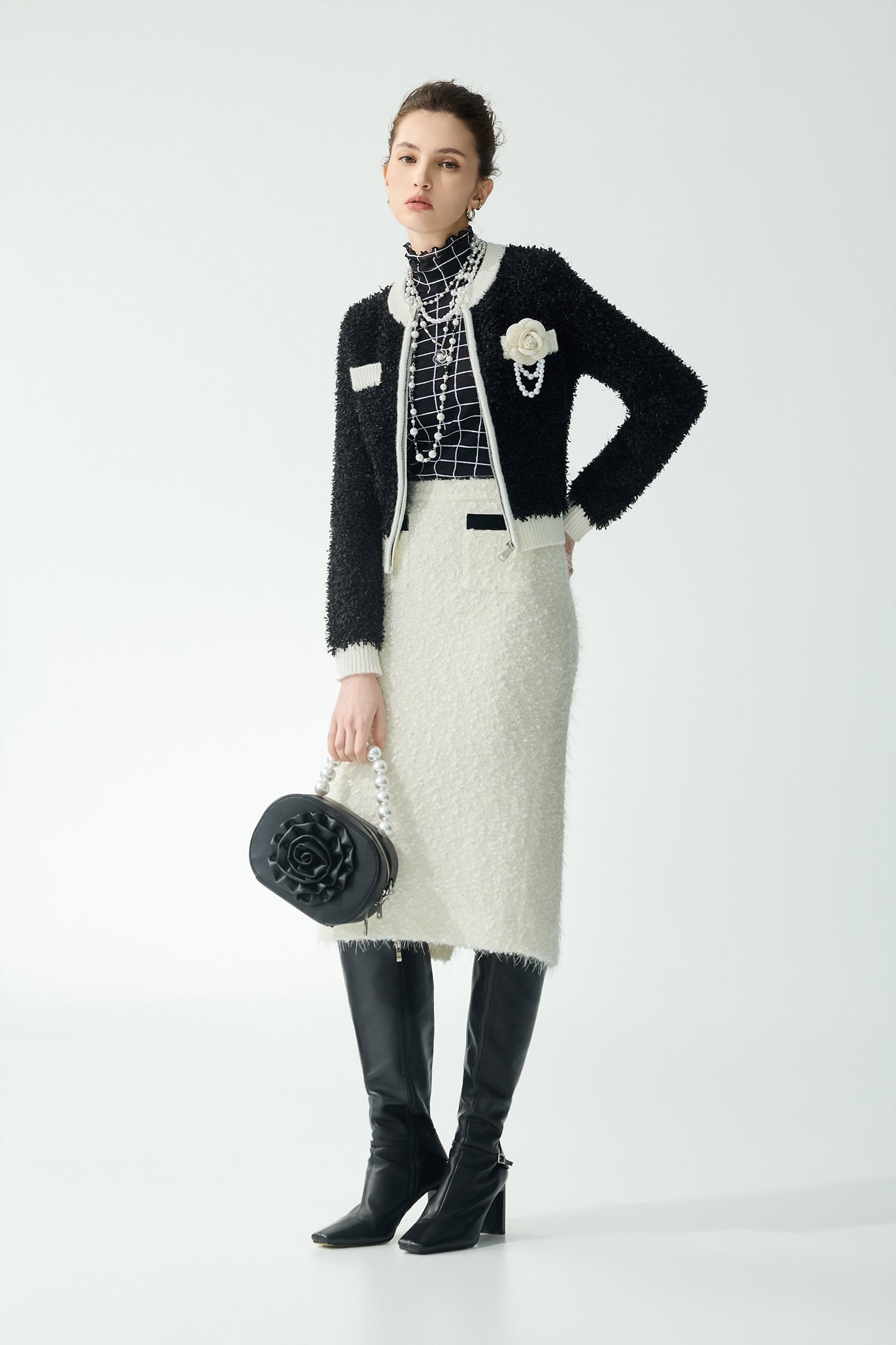 彈性花呢羽毛紗黑織帶中長窄裙彈性花呢羽毛紗黑織帶中長窄裙,春夏穿搭,白色裙子,長裙