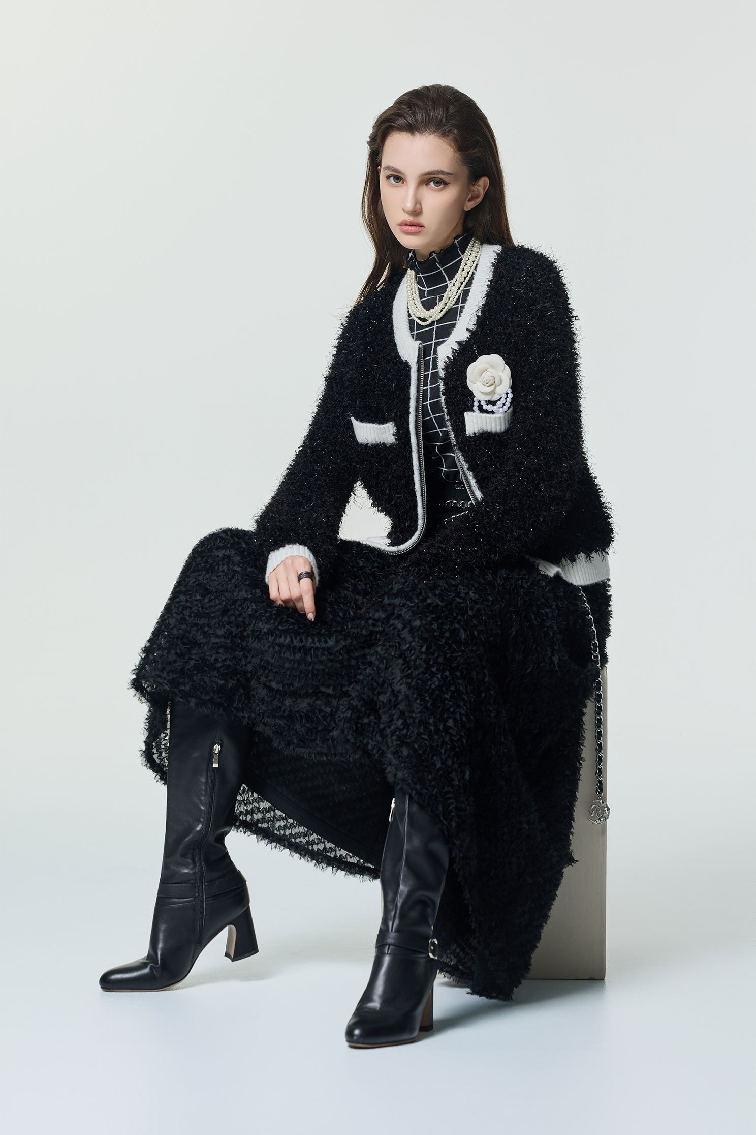 立體烏干壓條網紗中長裙立體烏干壓條網紗中長裙,春夏穿搭,網紗,網裙,黑色裙子