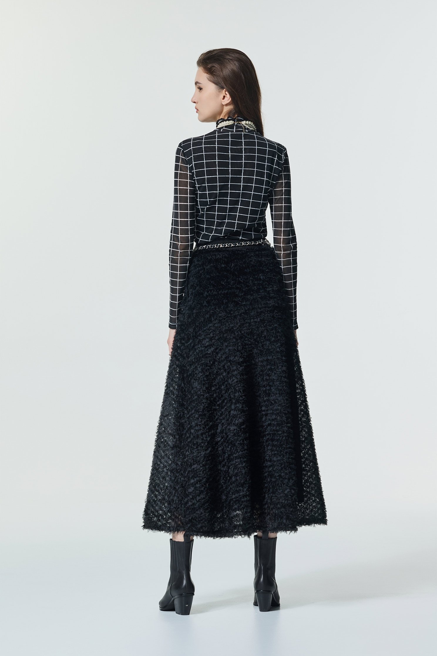 立體烏干壓條網紗中長裙立體烏干壓條網紗中長裙,春夏穿搭,網紗,網裙,黑色裙子