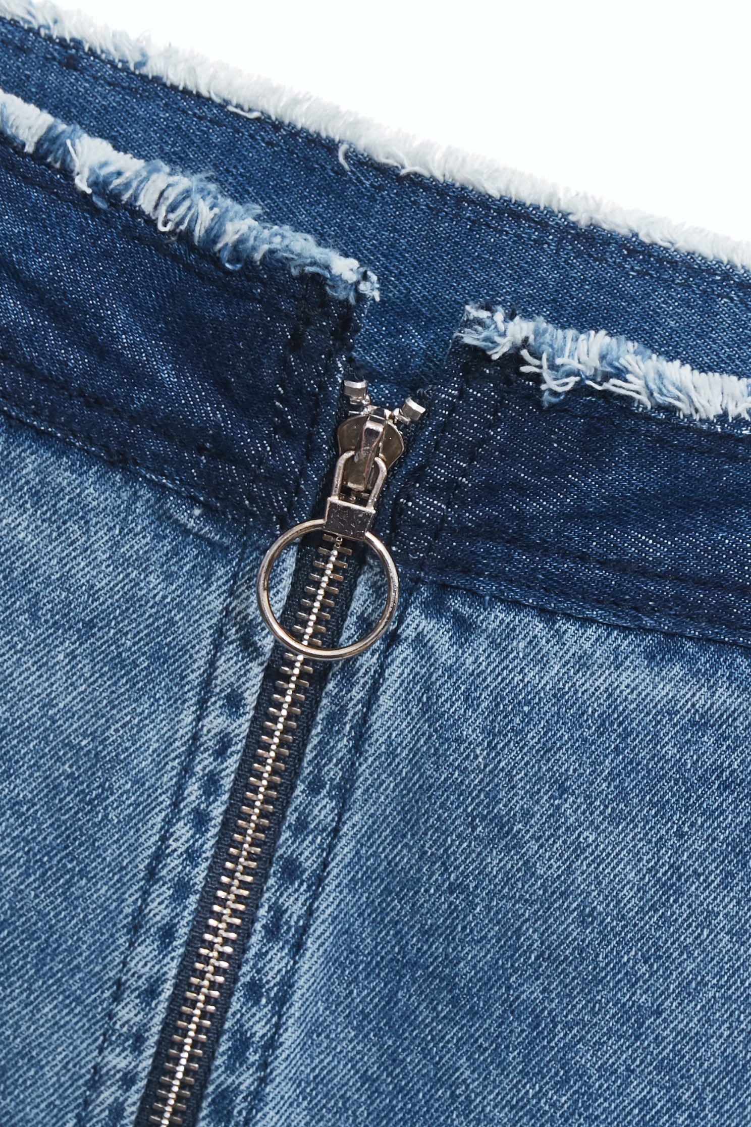 顯瘦刷色牛仔長裙顯瘦刷色牛仔長裙,刺繡,春夏穿搭,牛仔,牛仔裙