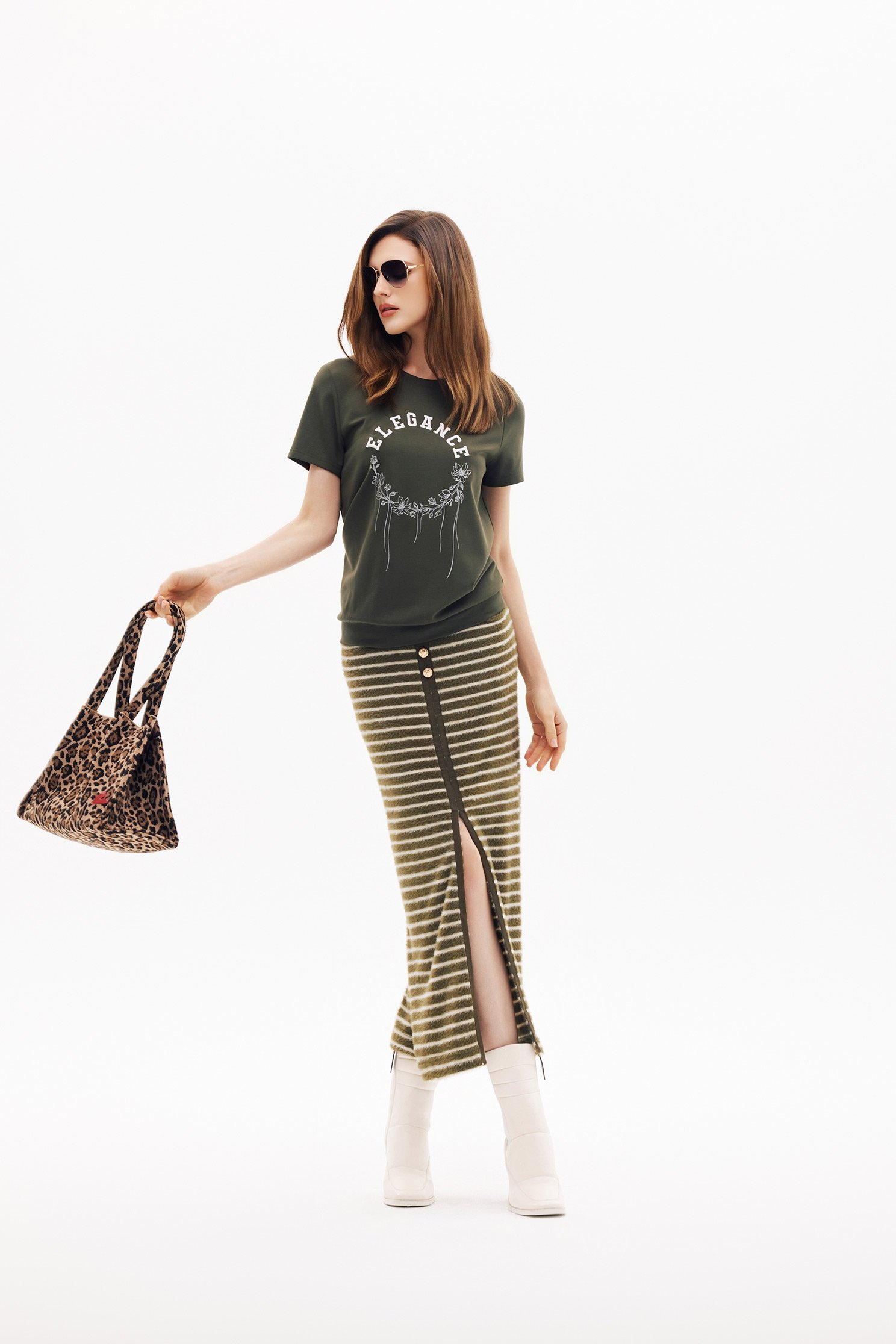 酸橙綠條紋中長裙酸橙綠條紋中長裙,春夏穿搭,條紋,長裙