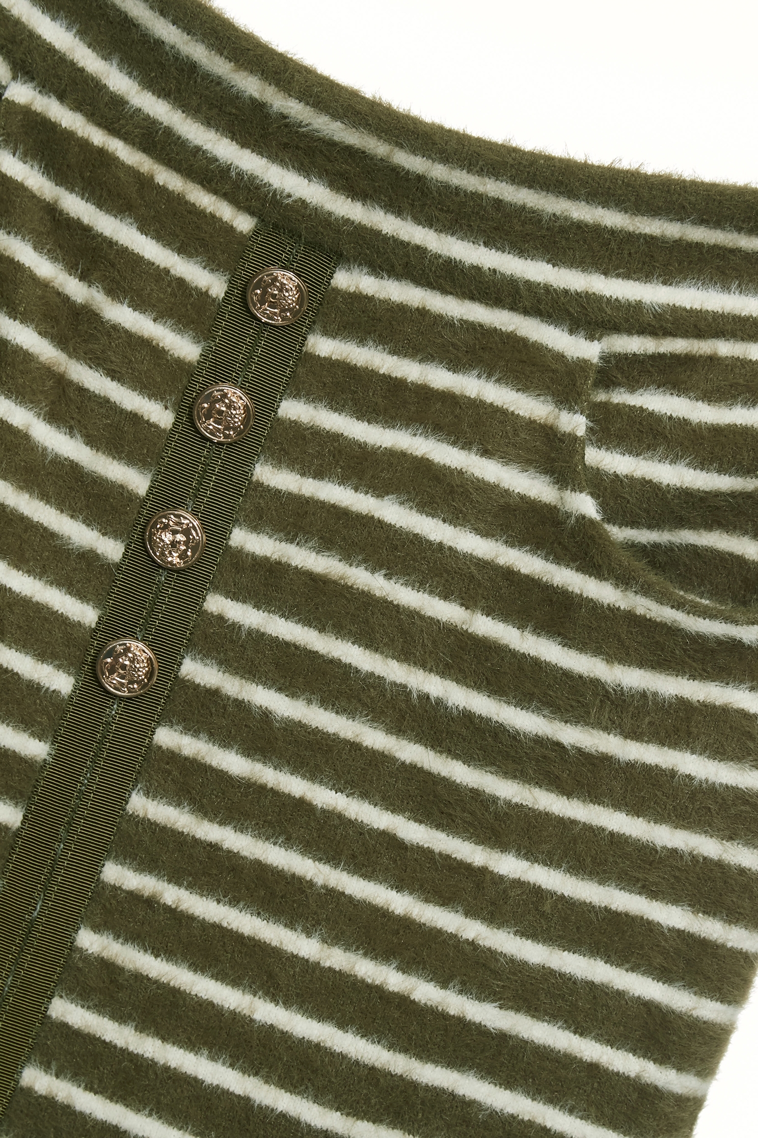 酸橙綠條紋中長裙酸橙綠條紋中長裙,春夏穿搭,條紋,長裙