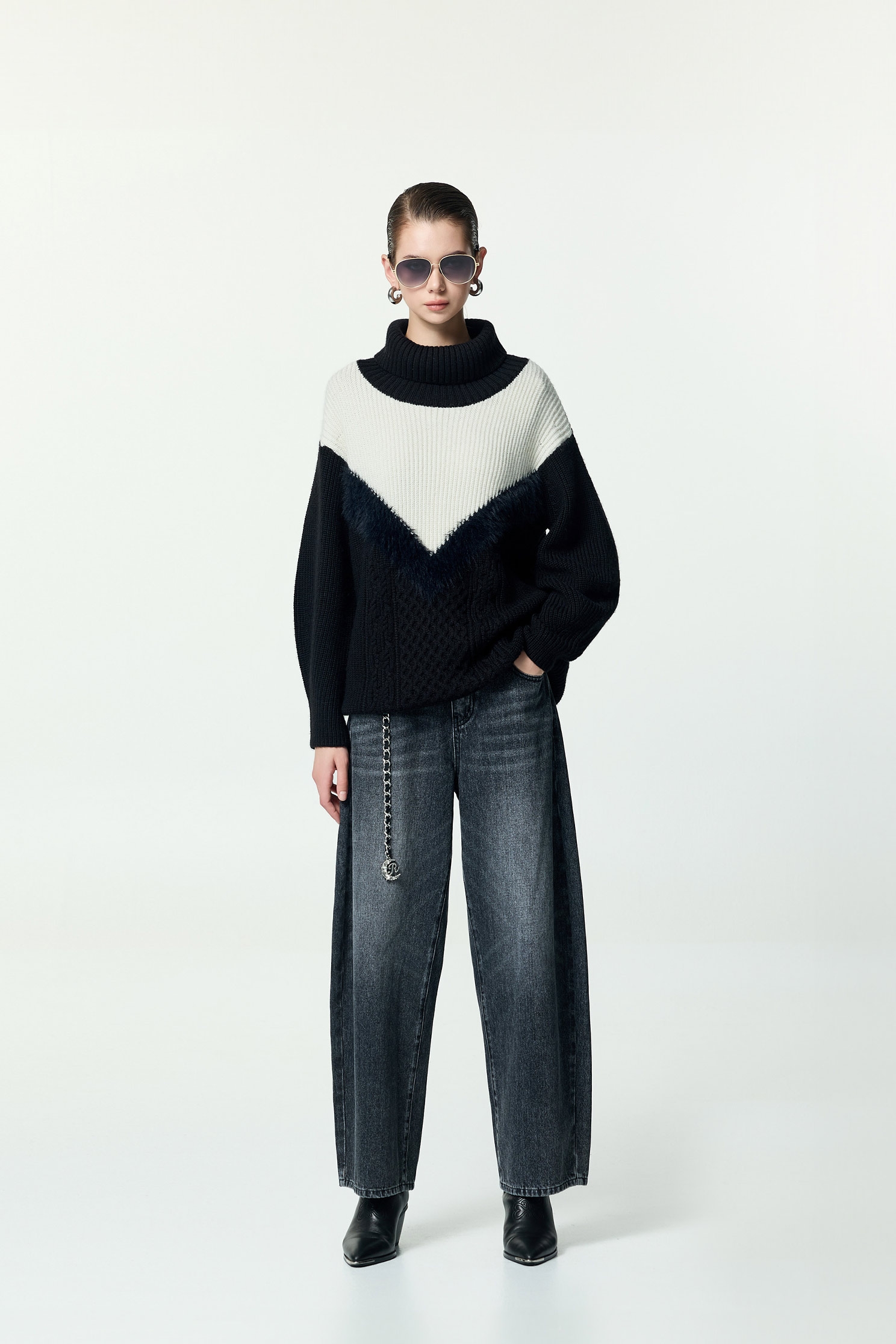 月光灰錐形牛仔褲月光灰錐形牛仔褲,寬褲,牛仔,牛仔褲,牛仔長褲,秋冬穿搭,褲子,長褲