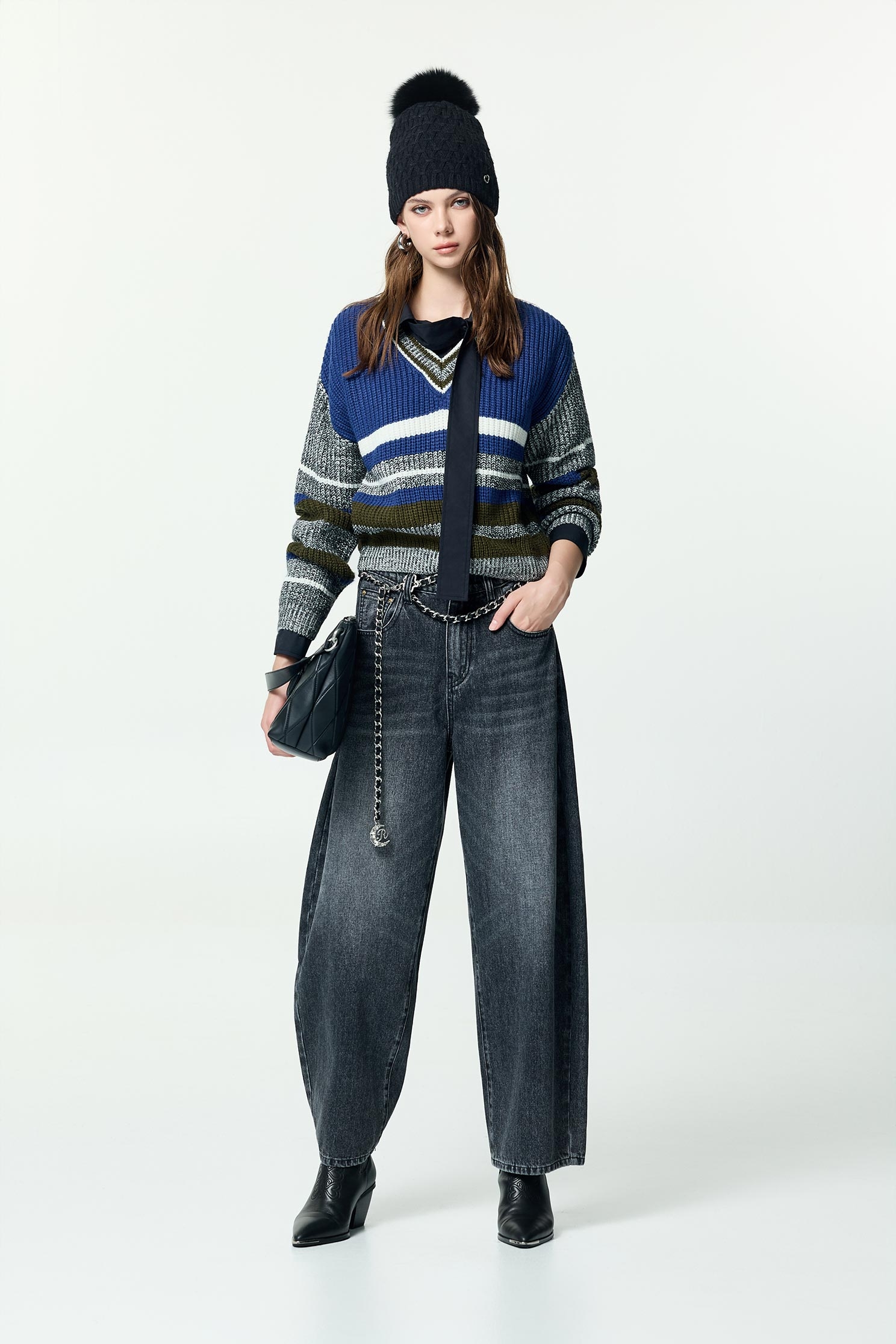 月光灰錐形牛仔褲月光灰錐形牛仔褲,寬褲,牛仔,牛仔褲,牛仔長褲,秋冬穿搭,褲子,長褲