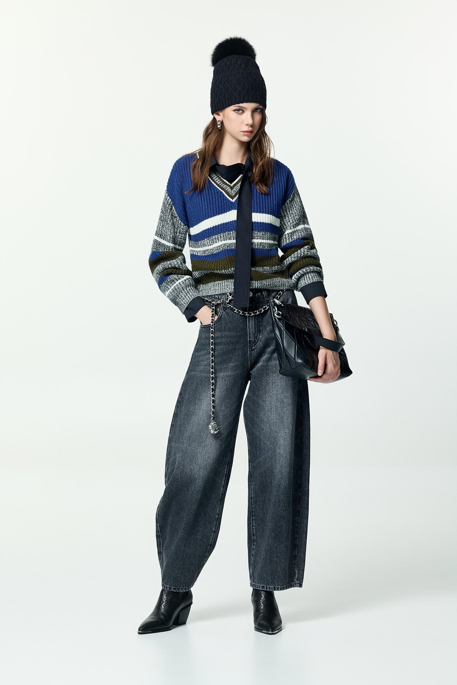 月光灰錐形牛仔褲月光灰錐形牛仔褲,寬褲,牛仔,牛仔褲,牛仔長褲,秋冬穿搭,褲子,長褲