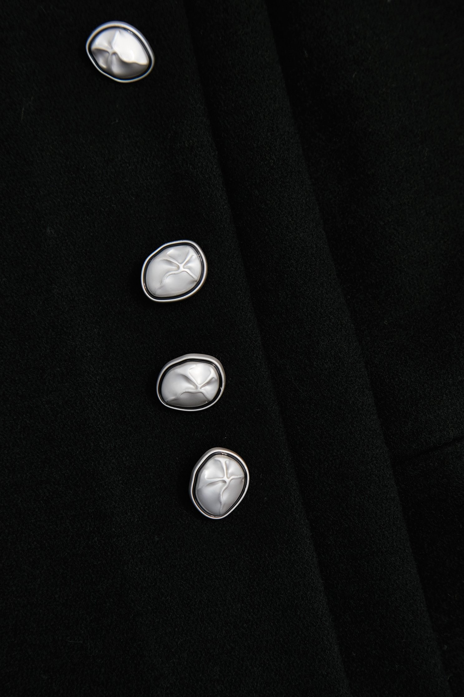 溫暖磨毛感彈性寬褲溫暖磨毛感彈性寬褲,上班OL穿搭,寬褲,秋冬穿搭,褲子