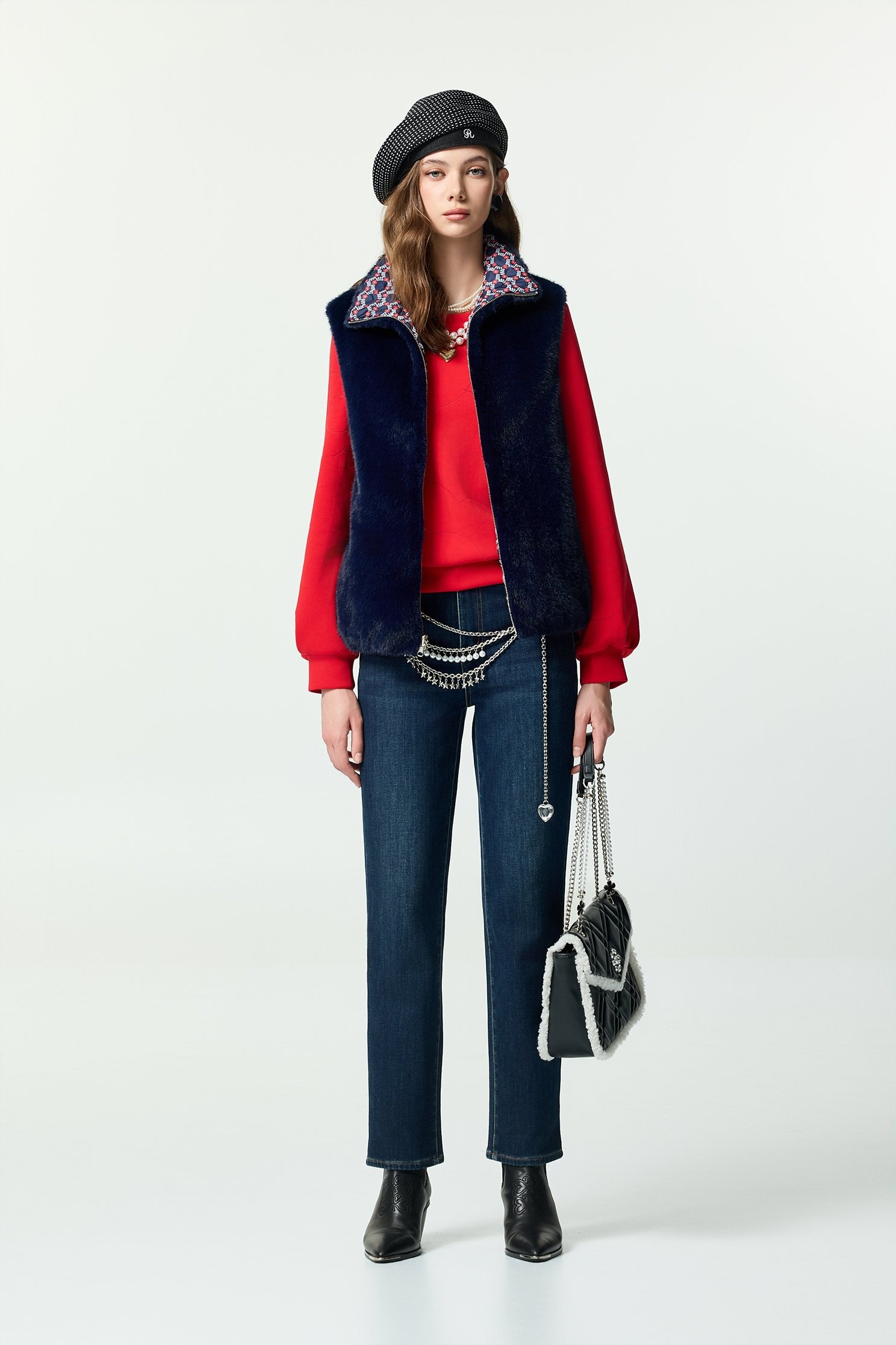 五彩鑽飾口袋牛仔合身褲五彩鑽飾口袋牛仔合身褲,牛仔,牛仔褲,秋冬穿搭,褲子