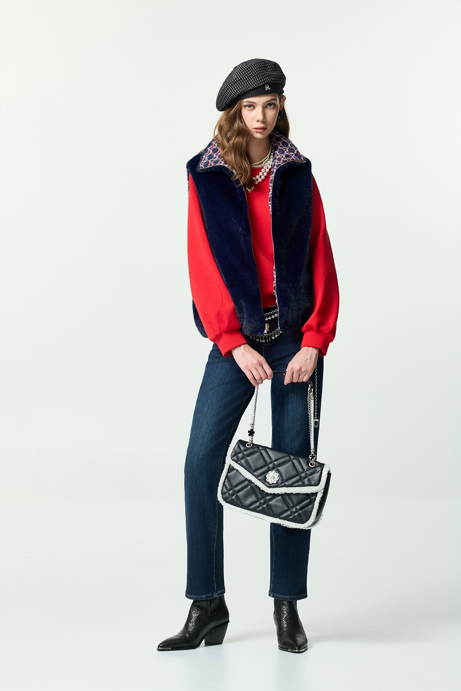 五彩鑽飾口袋牛仔合身褲五彩鑽飾口袋牛仔合身褲,牛仔,牛仔褲,秋冬穿搭,褲子