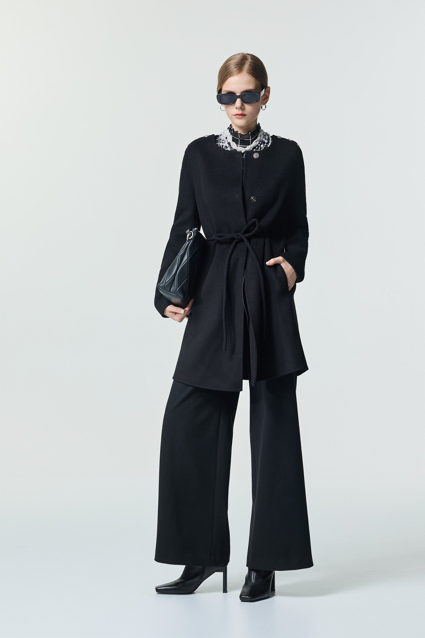 極致黑彈性磨毛長寬褲極致黑彈性磨毛長寬褲,寬褲,春夏穿搭,珍珠,褲子,黑色褲子