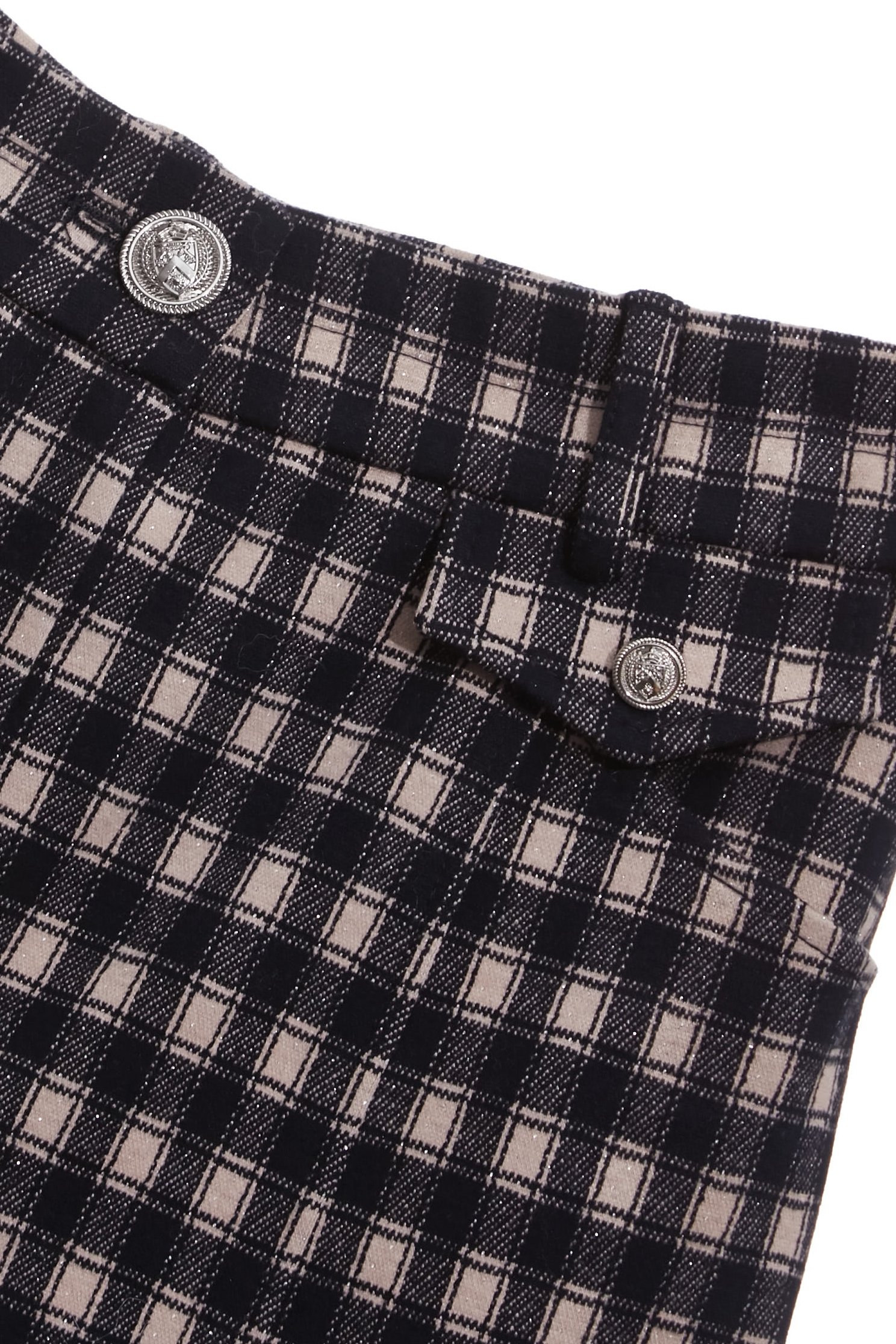 海軍藍閃光格紋短褲海軍藍閃光格紋短褲,上班OL穿搭,春夏穿搭,時髦成套搭配,格紋,短褲,約會特輯