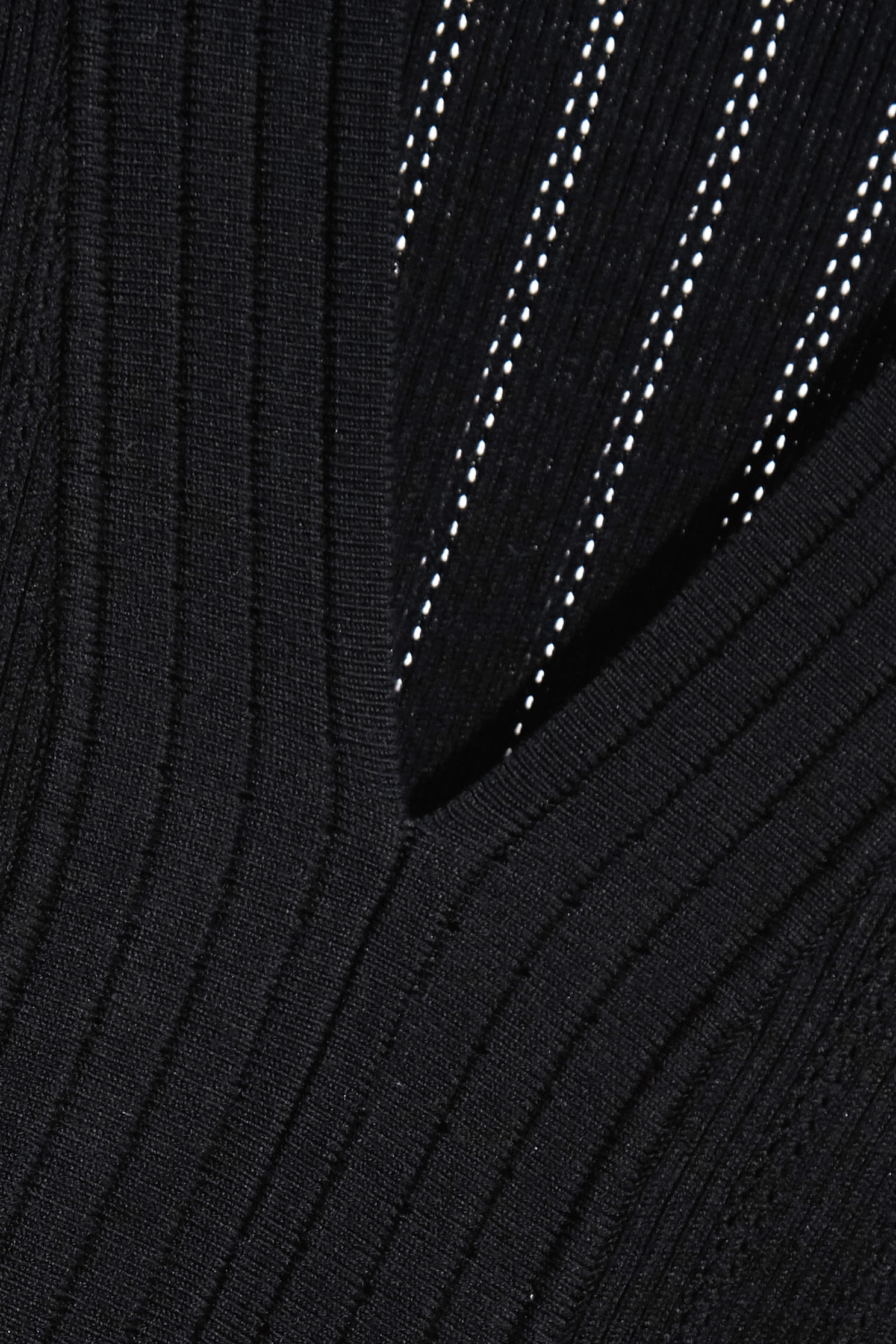 蝴蝶圖騰拼接針織洋裝蝴蝶圖騰拼接針織洋裝,一般洋裝,上班OL穿搭,小禮服,洋裝特輯,秋冬穿搭,約會特輯,針織,針織洋裝