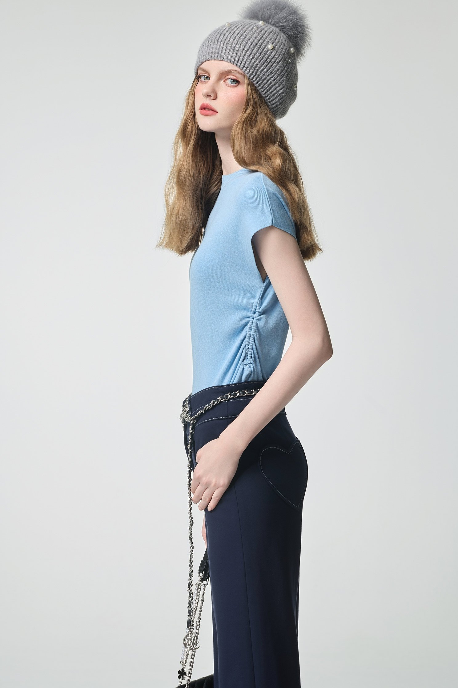 月光石藍無袖針織上衣月光石藍無袖針織上衣,一般背心,一般背心馬甲,上衣,秋冬穿搭,約會特輯,針織,針織上衣