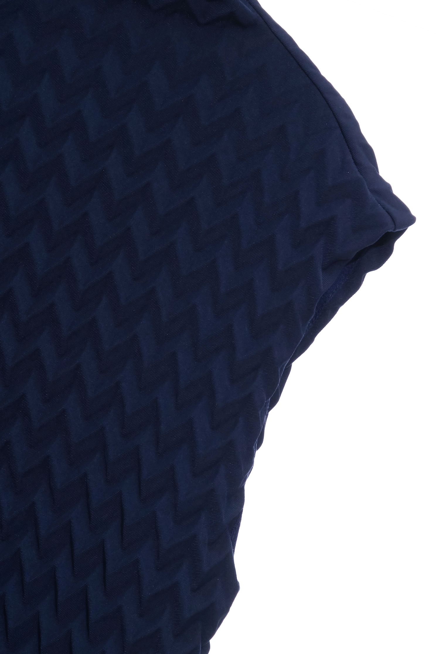 濃厚靛藍立體壓摺上衣濃厚靛藍立體壓摺上衣,上班OL穿搭,上衣,無袖背心,秋冬穿搭,約會特輯,背心