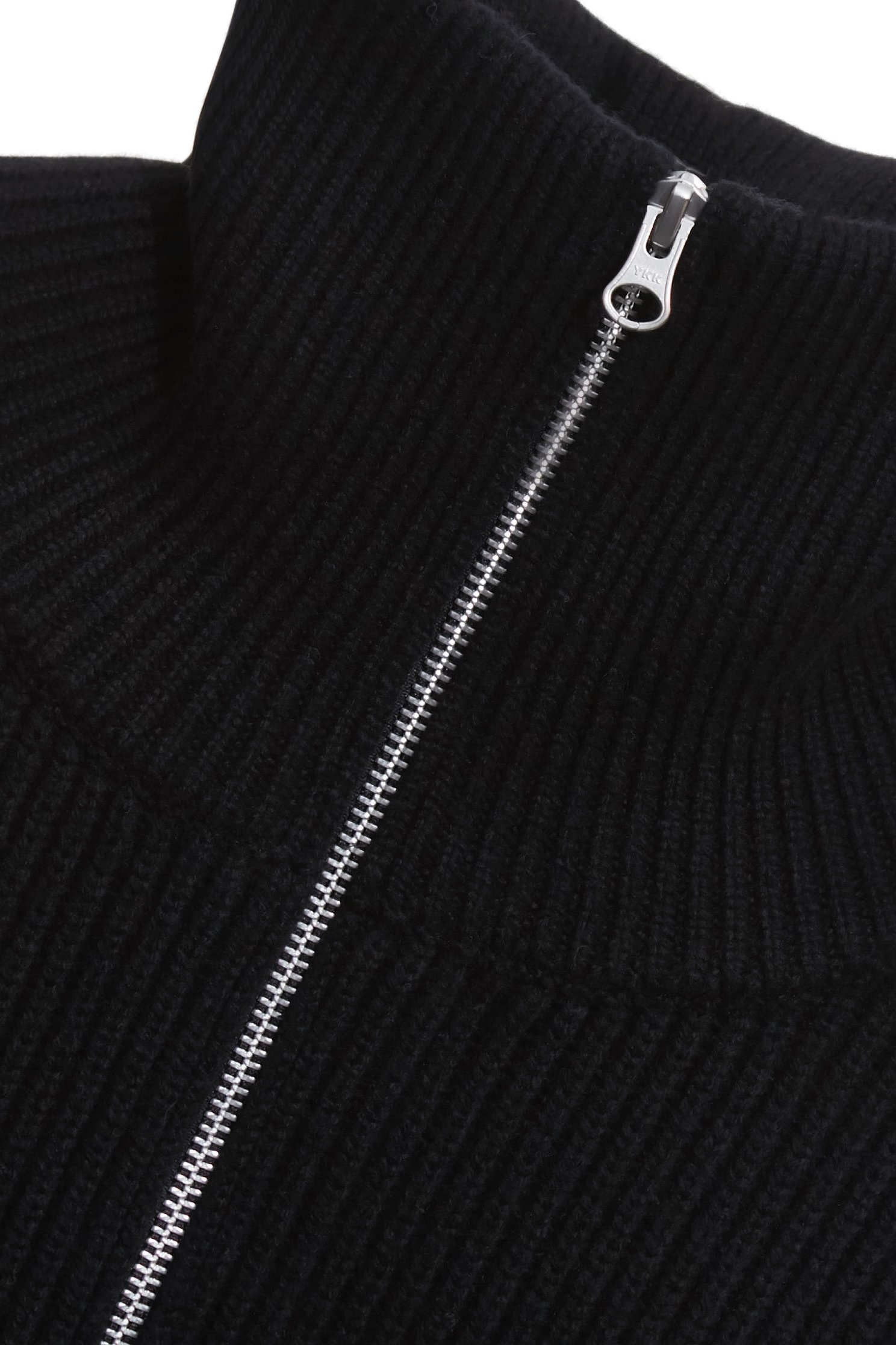 短版造型針織背心短版造型針織背心,一般背心,一般背心馬甲,秋冬穿搭,背心,針織,針織背心,黑色背心