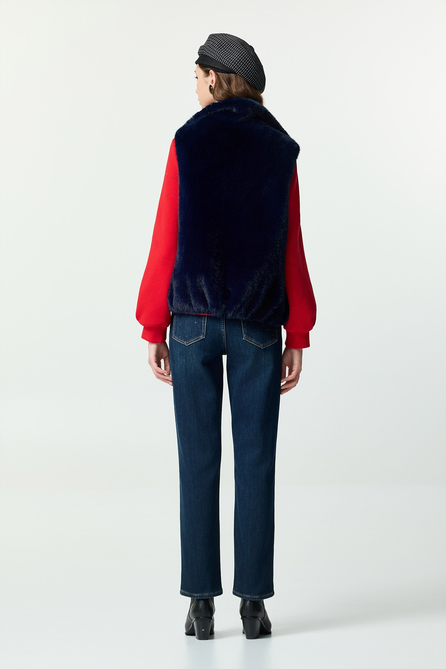 濃厚靛藍仿皮草正反穿外套濃厚靛藍仿皮草正反穿外套,一般外套,一般背心,一般背心馬甲,外套,秋冬穿搭,背心