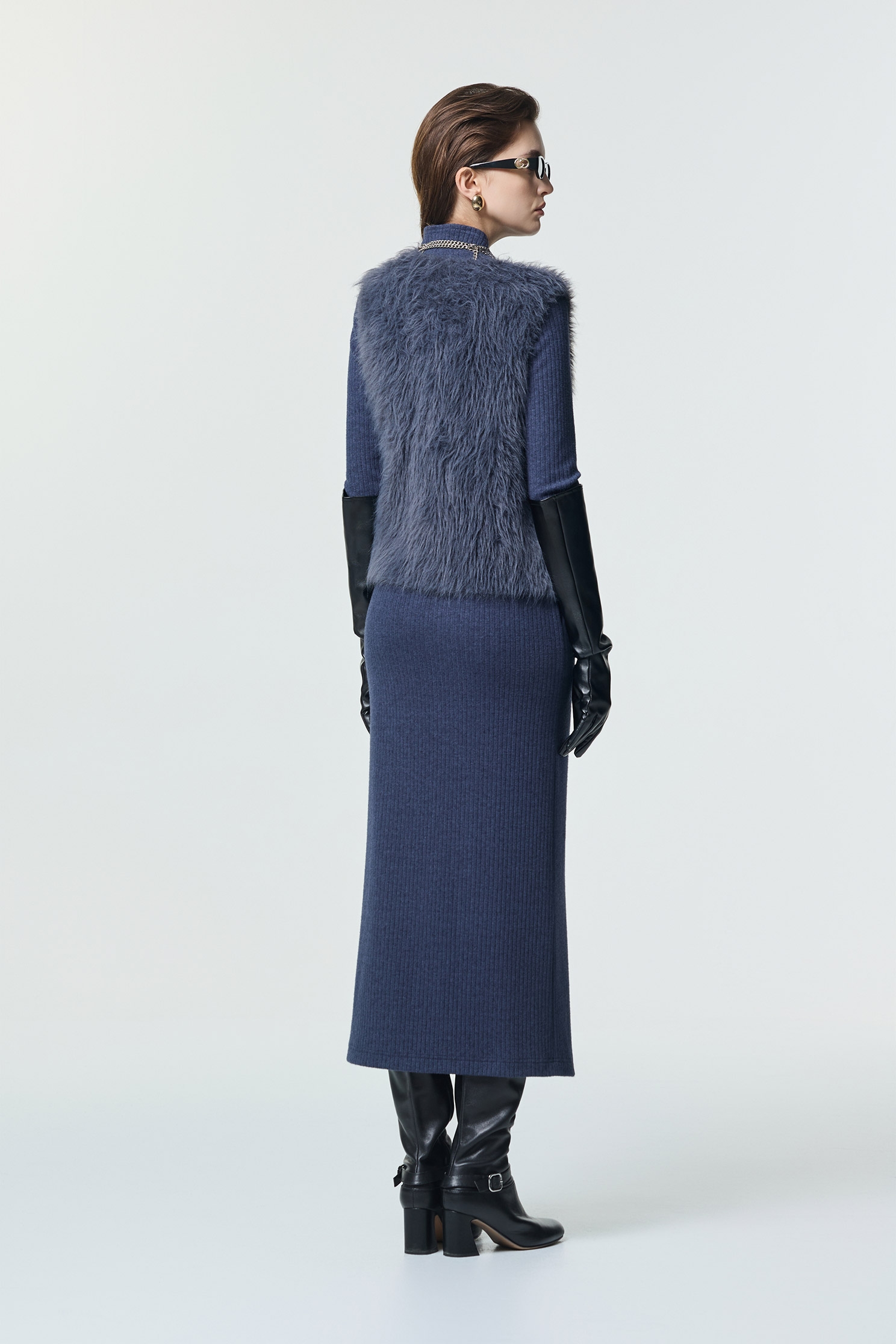 復古藍仿水貂毛針織背心復古藍仿水貂毛針織背心,一般外套,一般背心,一般背心馬甲,外套,秋冬穿搭,背心,針織,針織背心