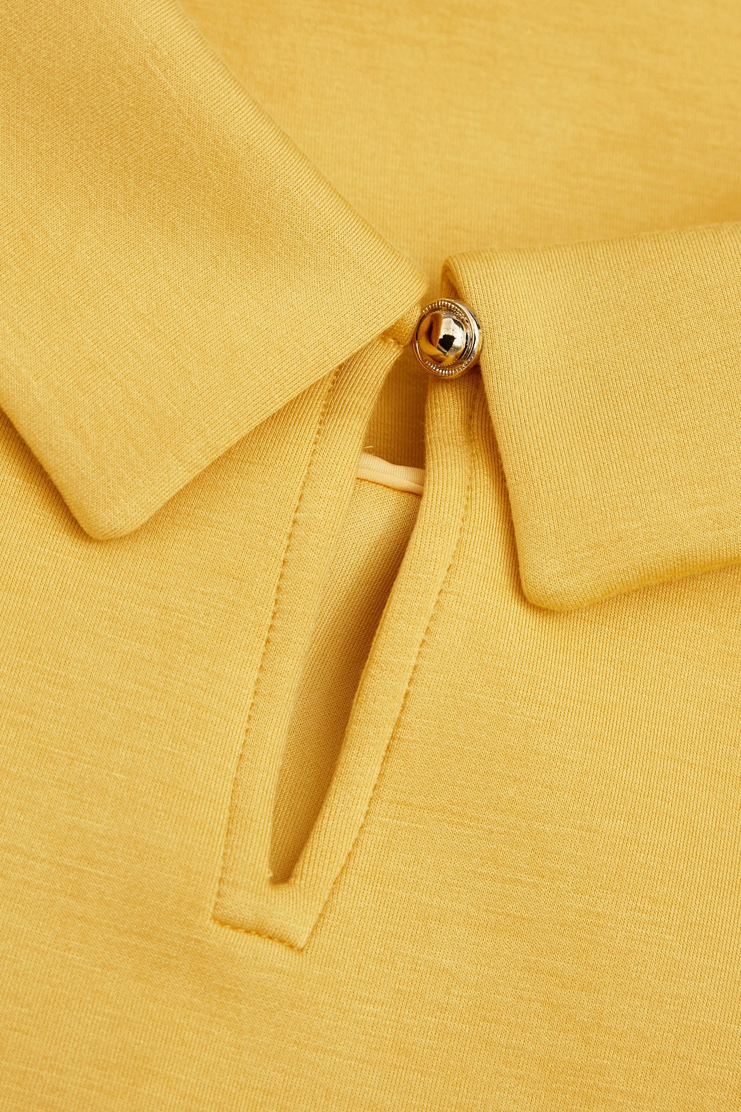 花粉黃長袖上衣花粉黃長袖上衣,上班OL穿搭,上衣,秋冬穿搭,簡約穿搭,約會特輯,長袖上衣