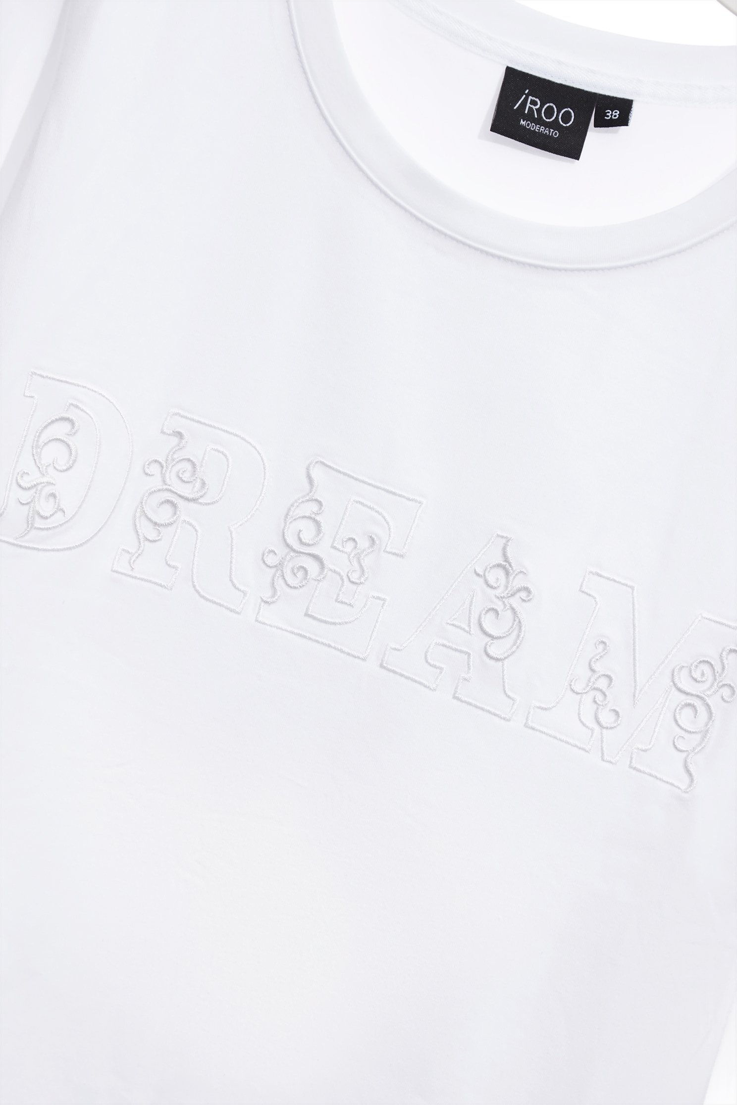 綴夢想刺繡T恤上衣綴夢想刺繡T恤上衣,T-Shirt,上衣,刺繡,春夏穿搭,白色上衣,純棉