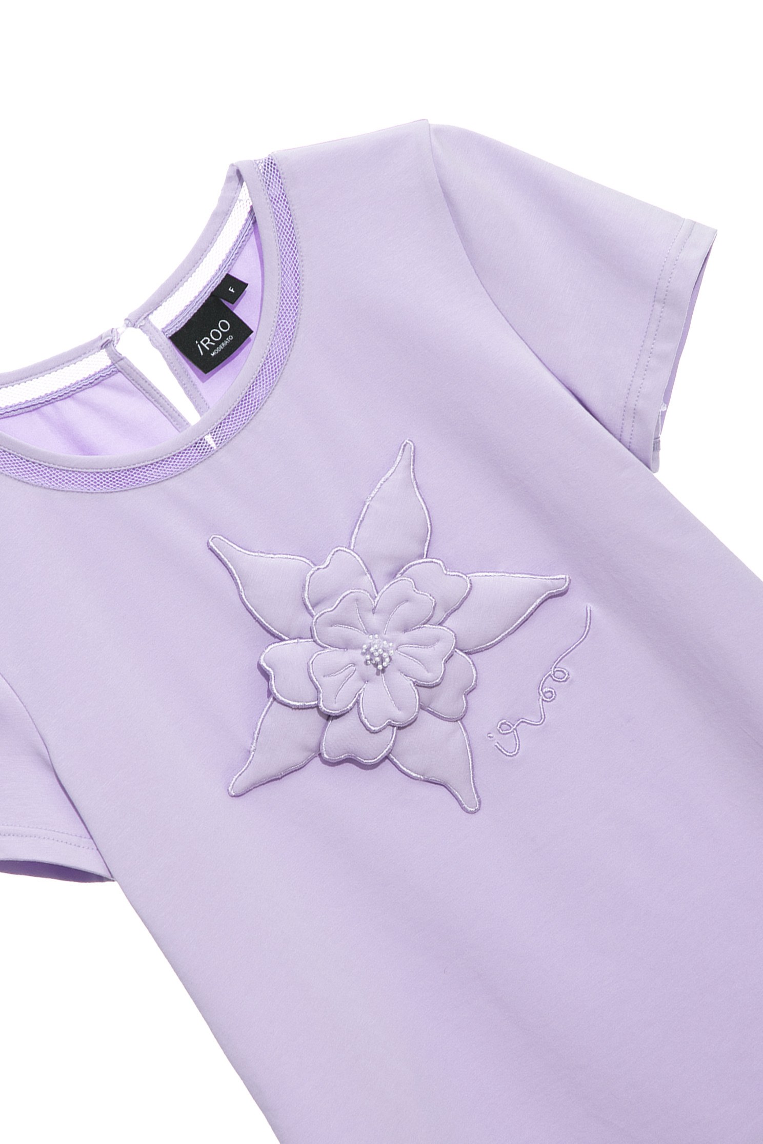 立體花瓣T恤上衣立體花瓣T恤上衣,T-Shirt,T恤,上衣,刺繡,春夏穿搭,約會特輯,純棉,輕奢度假