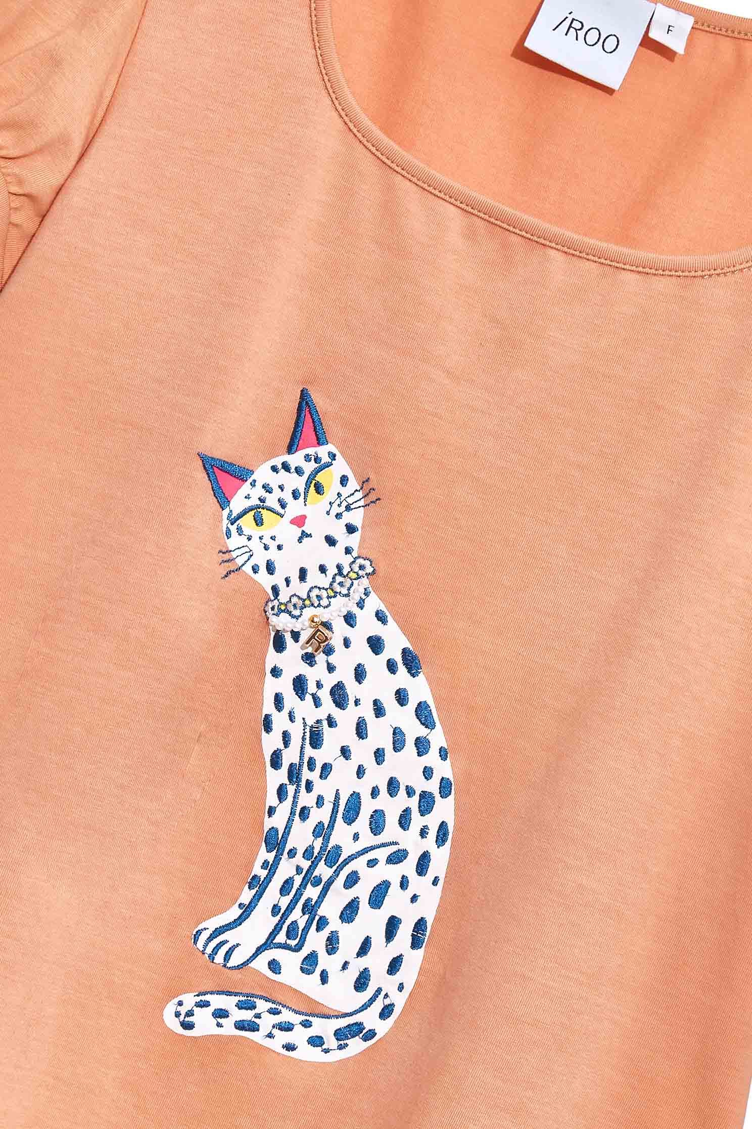 貓咪刺繡T恤貓咪刺繡T恤