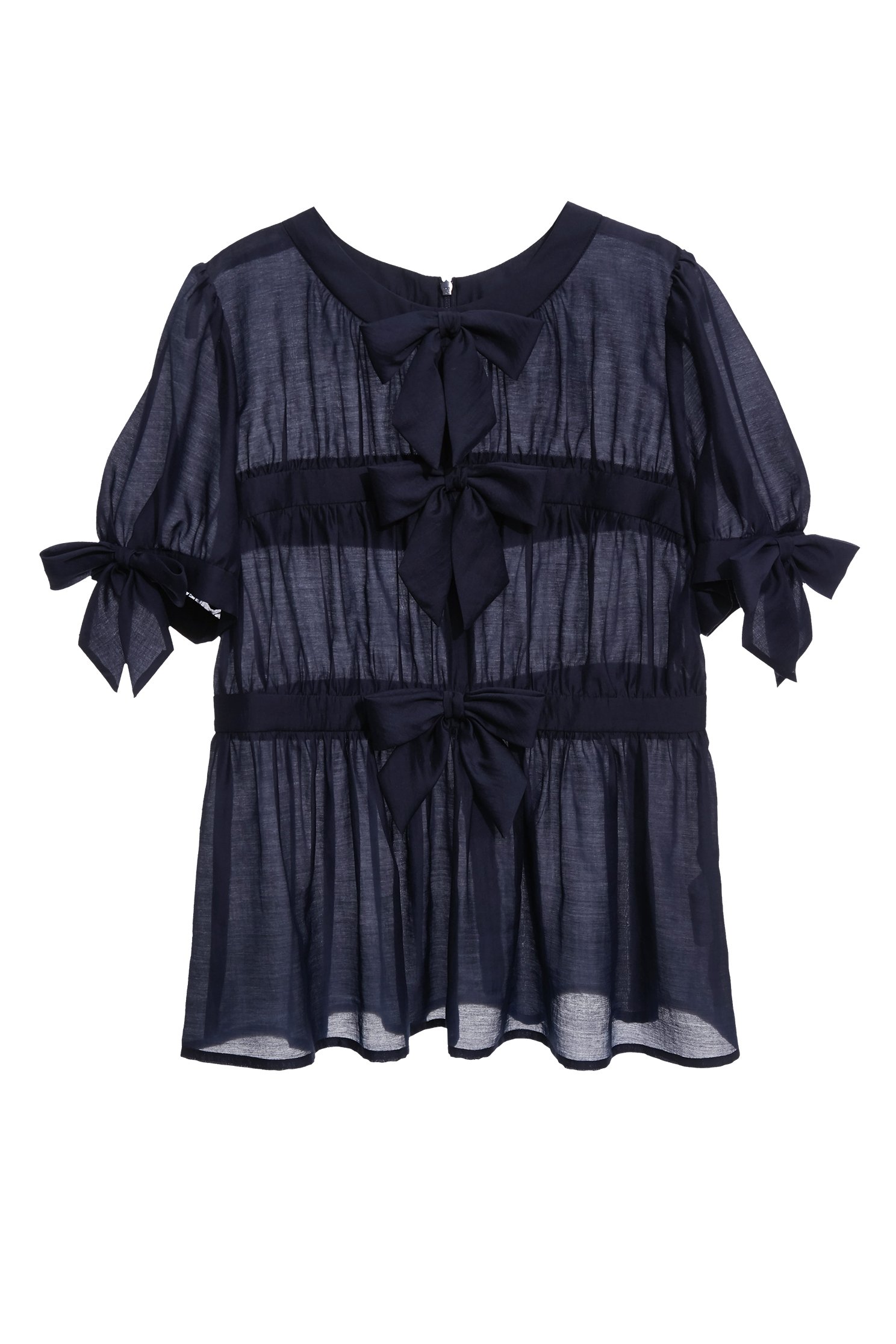 綴蝴蝶結造型單品上衣綴蝴蝶結造型單品上衣,上班OL穿搭,上衣,秋冬穿搭,約會特輯,蝴蝶結