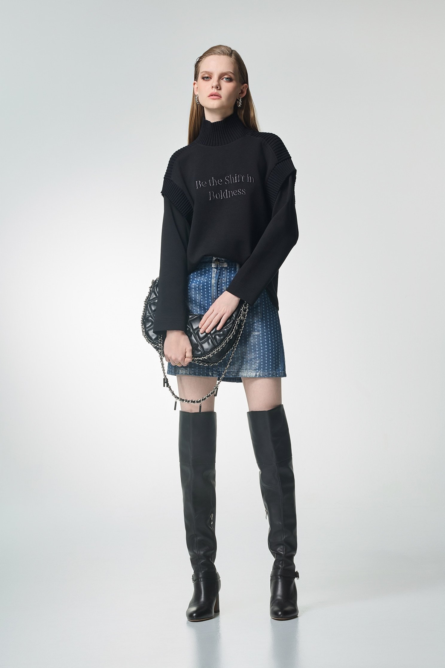 羅紋造型個性單品上衣羅紋造型個性單品上衣,上衣,刺繡,秋冬穿搭,約會特輯