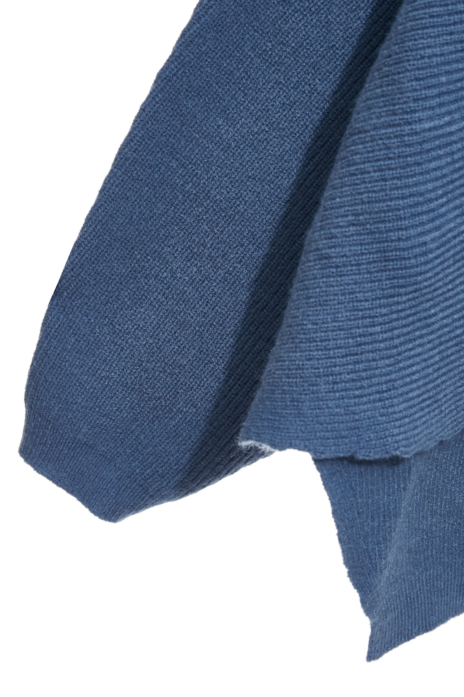 復古藍飛鼠袖針織上衣復古藍飛鼠袖針織上衣,上衣,秋冬穿搭,約會特輯,針織,針織上衣,針織衫