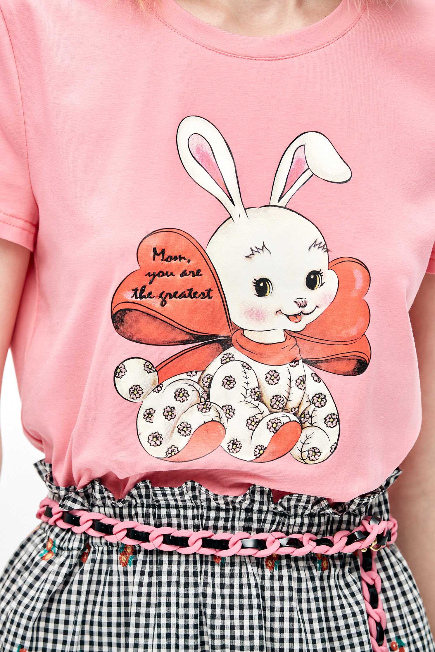 造型兔子繡花T恤上衣造型兔子繡花T恤上衣,T-Shirt,上衣,刺繡,春夏穿搭,約會特輯,純棉,繡花,蝴蝶結