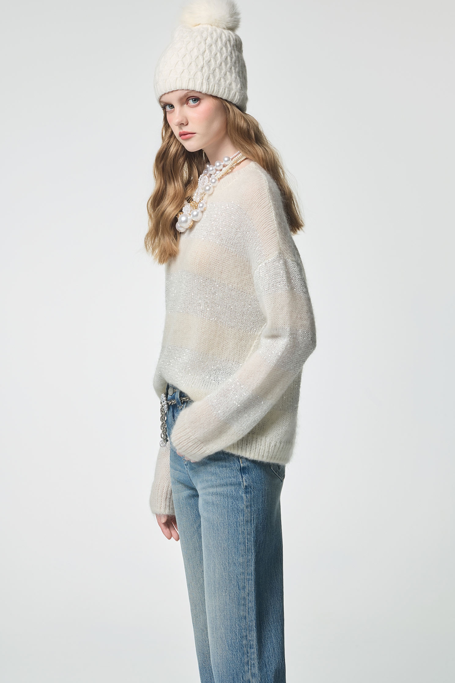 光澤感睫毛針織上衣光澤感睫毛針織上衣,上衣,條紋,秋冬穿搭,約會特輯,針織,針織上衣,針織衫