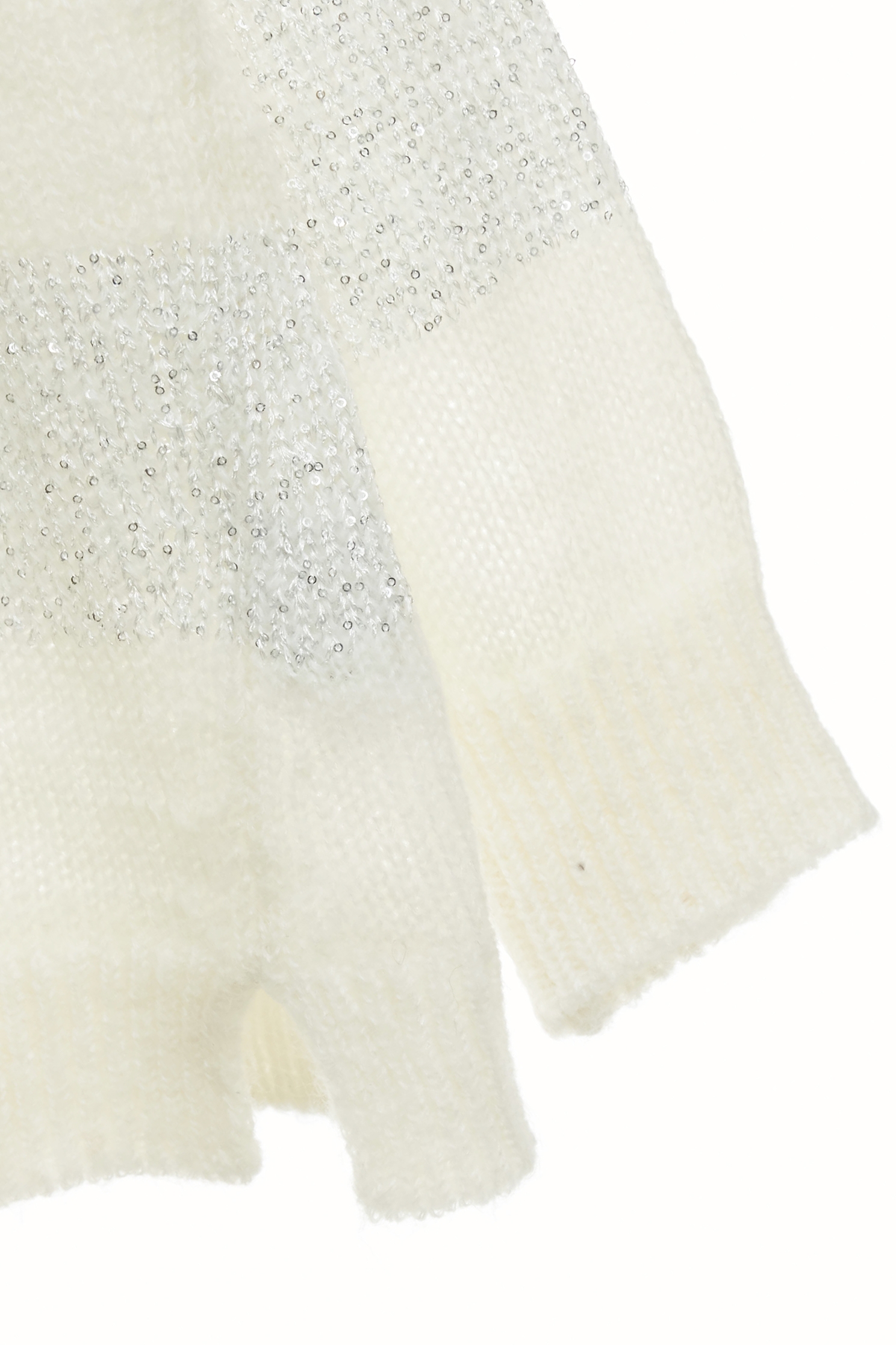 光澤感睫毛針織上衣光澤感睫毛針織上衣,上衣,條紋,秋冬穿搭,約會特輯,針織,針織上衣,針織衫