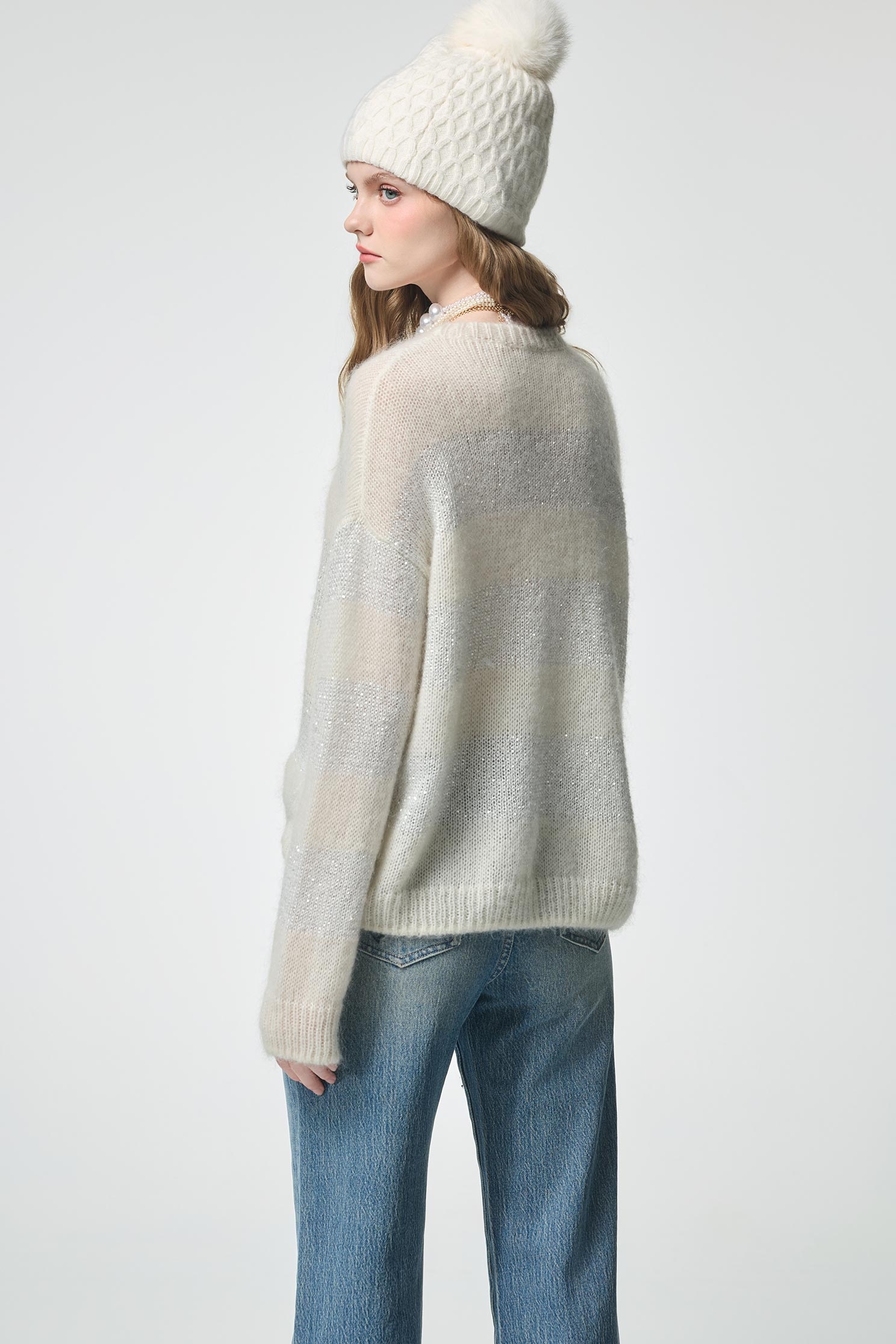 光澤感睫毛針織上衣光澤感睫毛針織上衣,上衣,條紋,秋冬穿搭,約會特輯,針織,針織上衣,針織衫