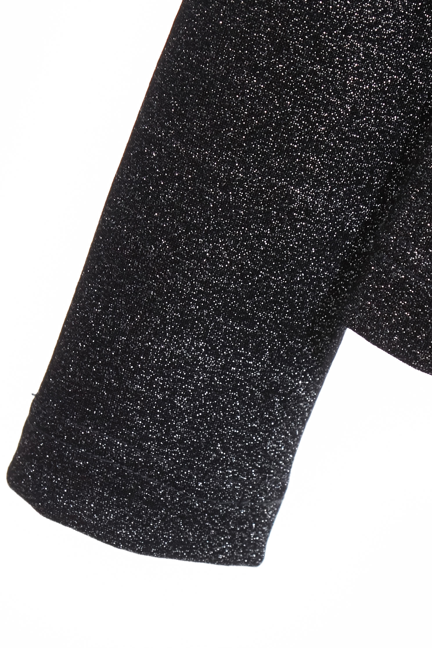 光澤月光灰單品上衣光澤月光灰單品上衣,上衣,秋冬穿搭,黑色上衣