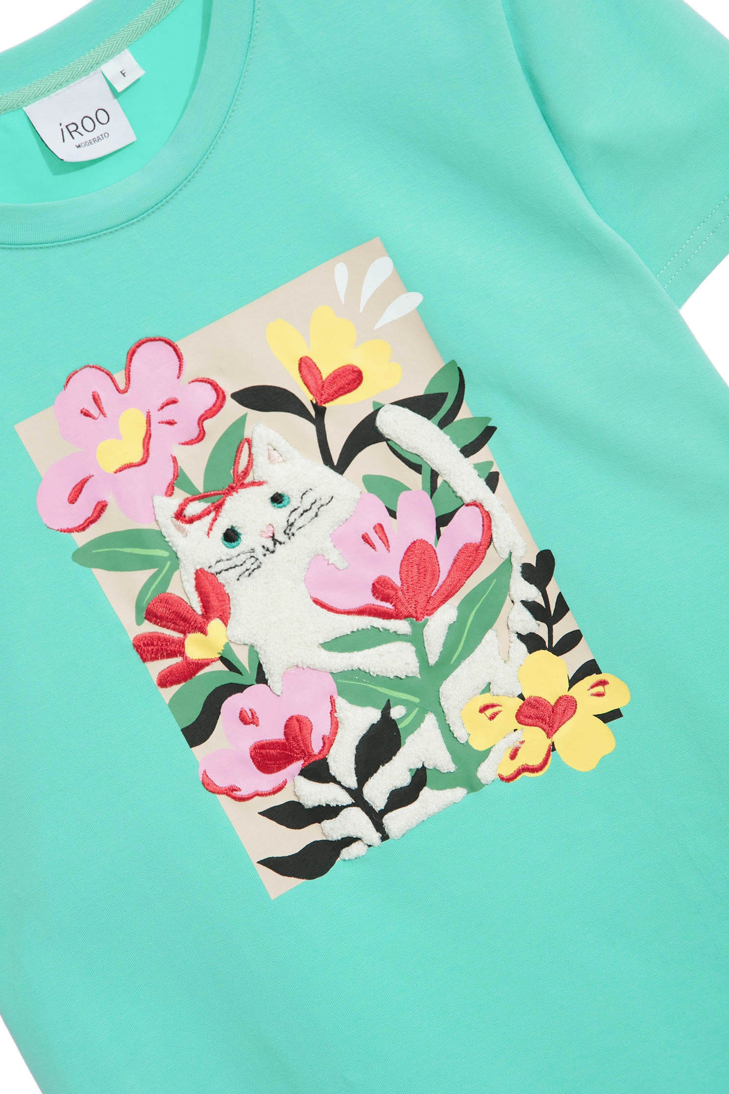 花園貓咪刺繡T恤上衣花園貓咪刺繡T恤上衣,T-Shirt,上衣,刺繡,春夏穿搭,蝴蝶結