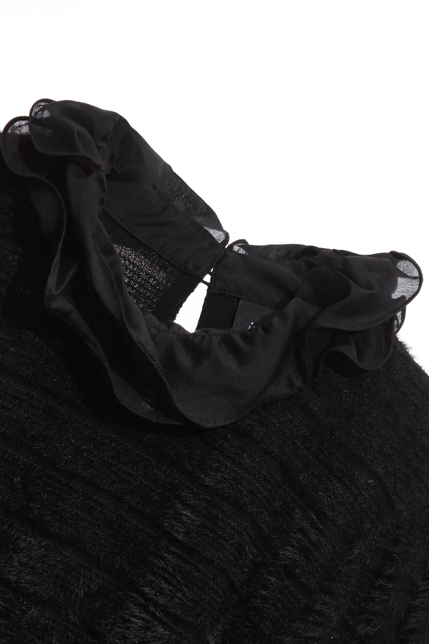 溫暖刷毛感荷葉領單品溫暖刷毛感荷葉領單品,上班OL穿搭,上衣,秋冬穿搭,荷葉,針織