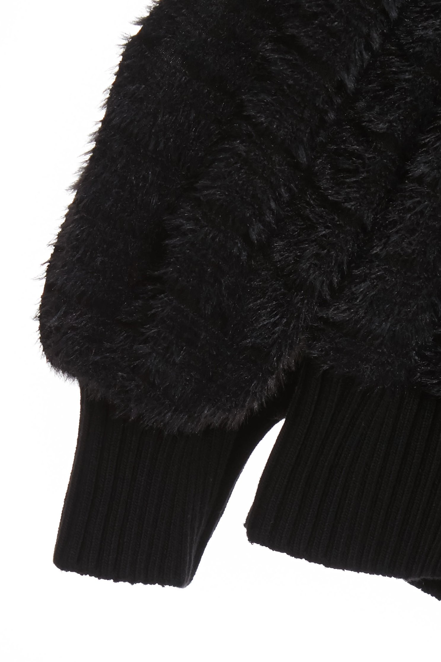 溫暖刷毛感荷葉領單品溫暖刷毛感荷葉領單品,上班OL穿搭,上衣,秋冬穿搭,荷葉,針織