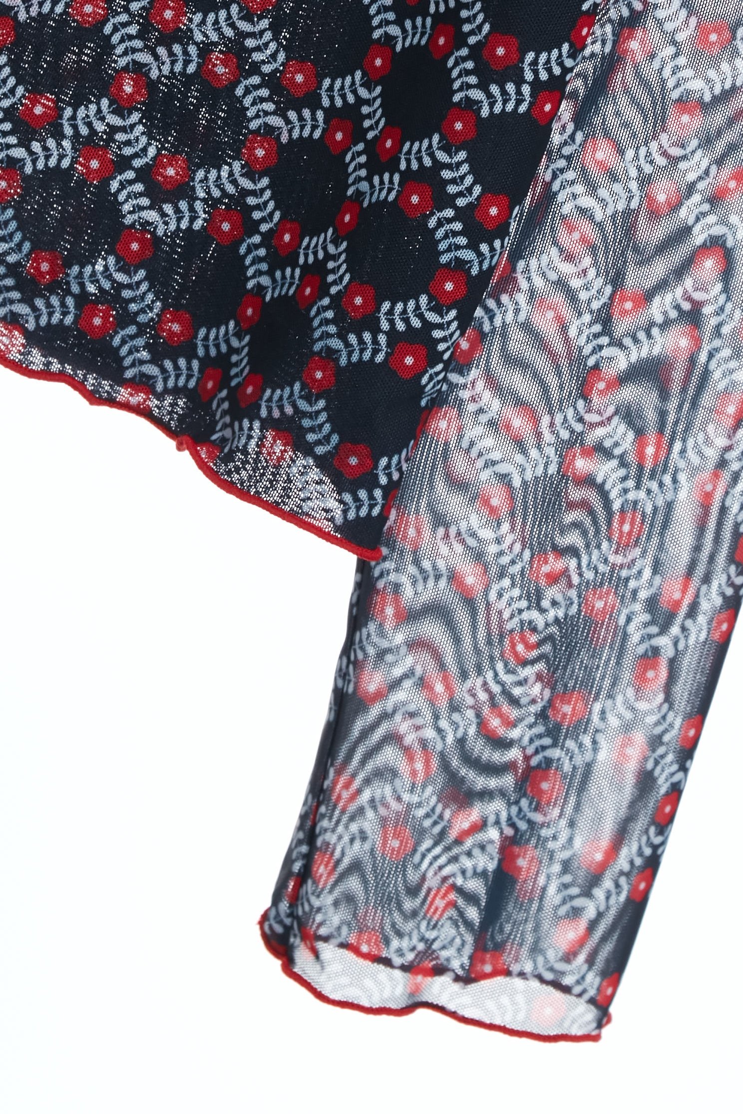 火焰花卉圖騰印花上衣火焰花卉圖騰印花上衣,上衣,刺繡,秋冬穿搭